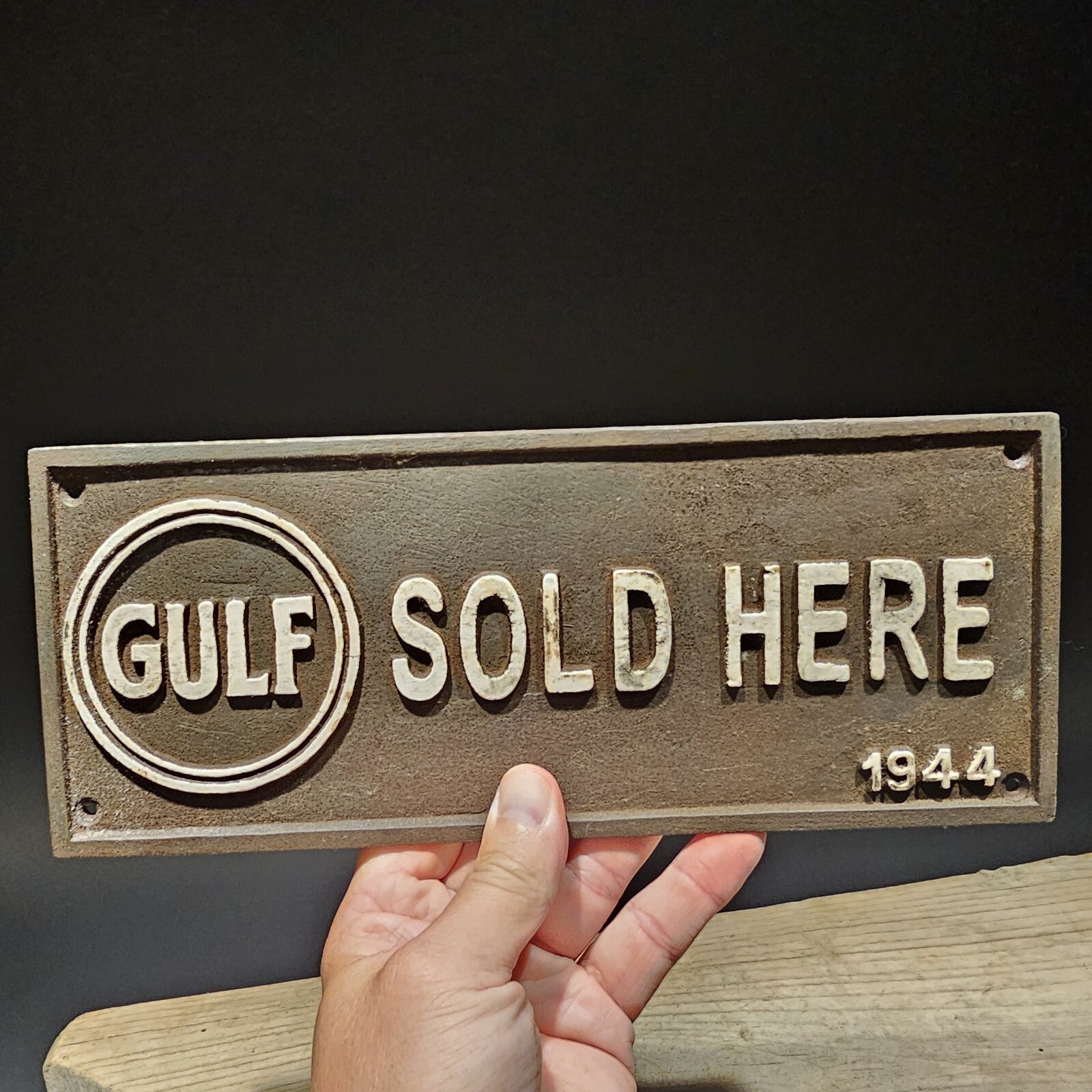 Antique Vintage Style Cast Iron Gulf Gas Oil Sign Plaque