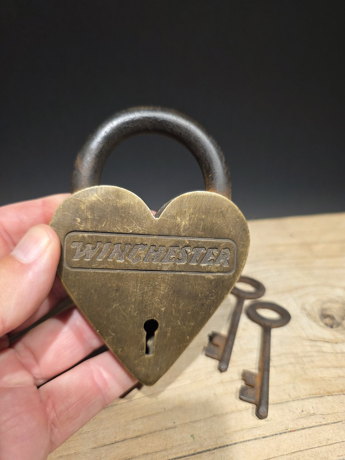 Antique Vintage Style Brass Heart Winchester Firearms Ammo Box Padlock Lock 