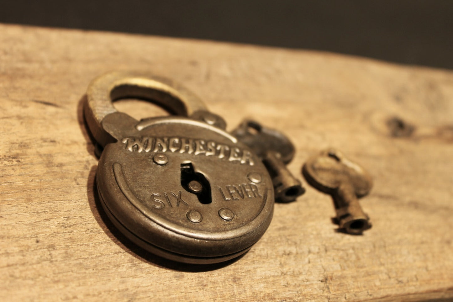 Antique Vintage Style Cast Iron Winchester Firearms Ammo Box Padlock Lock & Key 