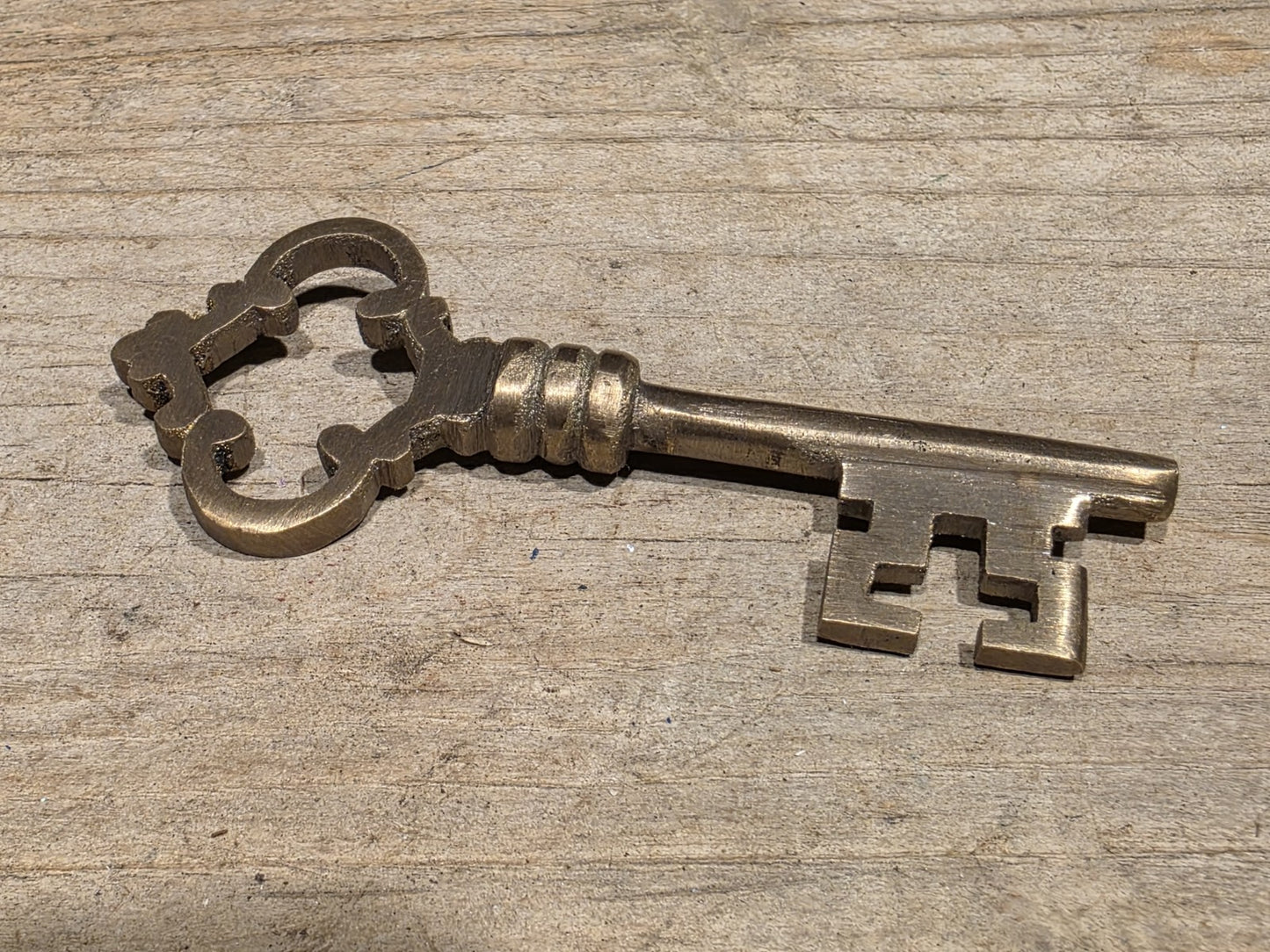 3" Antique Style Brass Ornate Skeleton Church Key