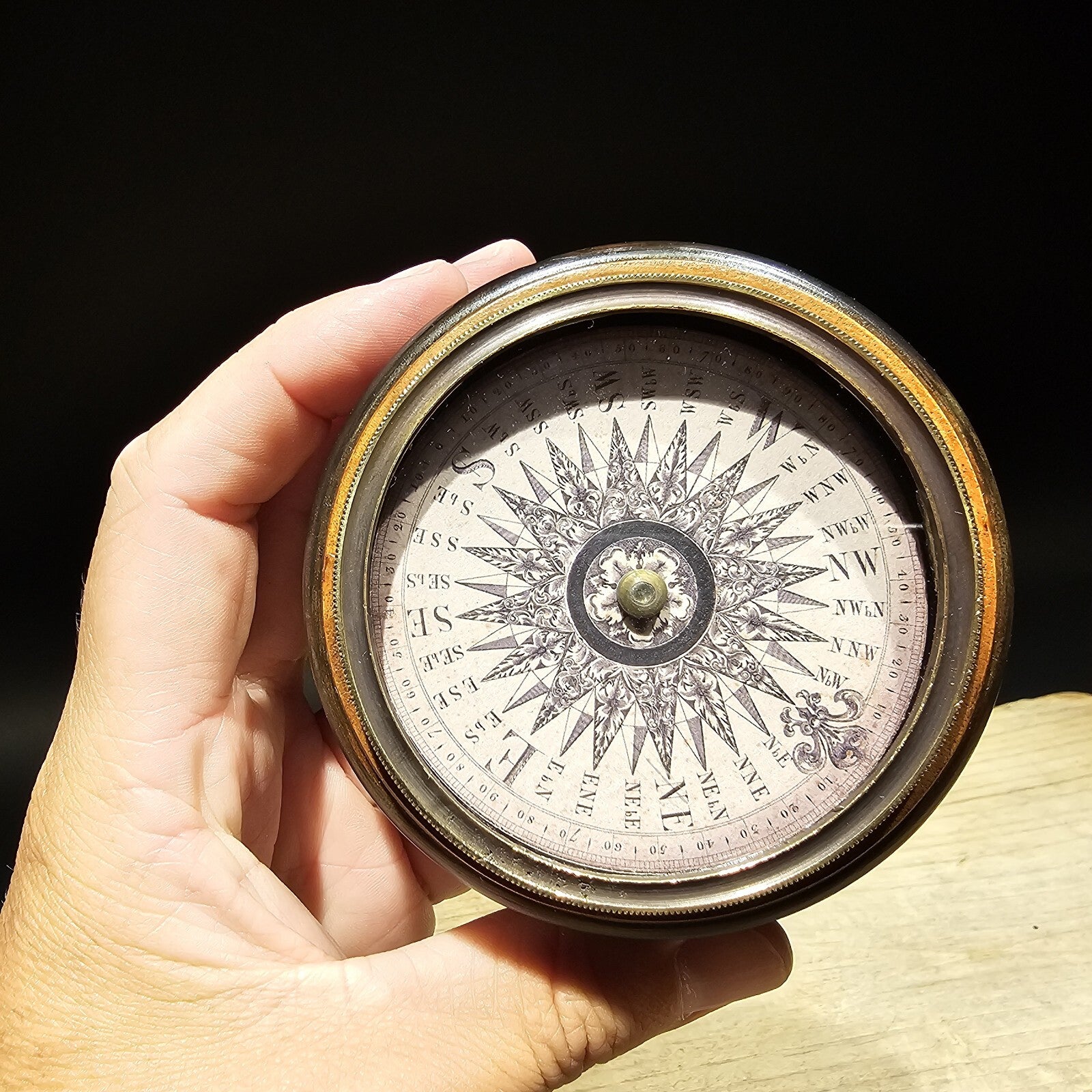 Antique Style Turned Mahagony Wood Compass