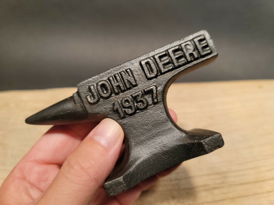 Vintage Antique Style Cast Iron "John Deere"  Miniature Anvil