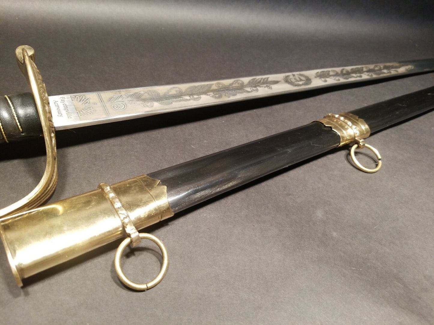 Antique Style Fayetteville Armory Civil War Officers Confederate CS Sword 