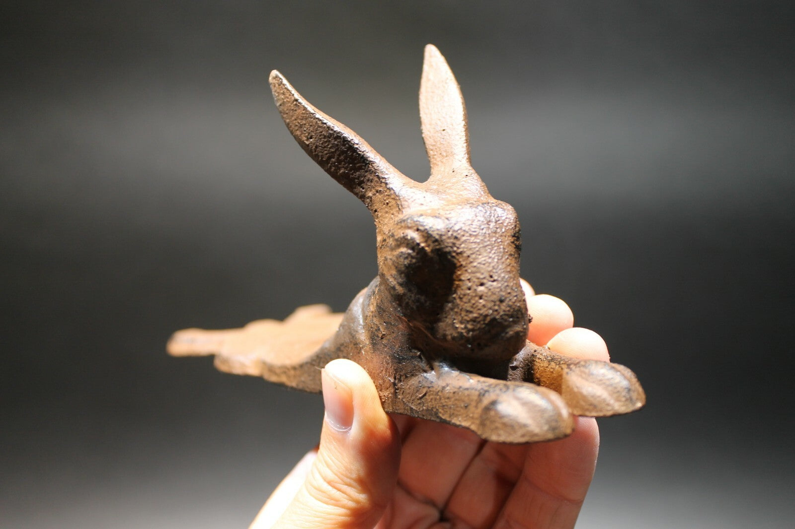 Antique Vintage Style Cast Iron Door Stop Rabbit Hare Wedge Rust/Black