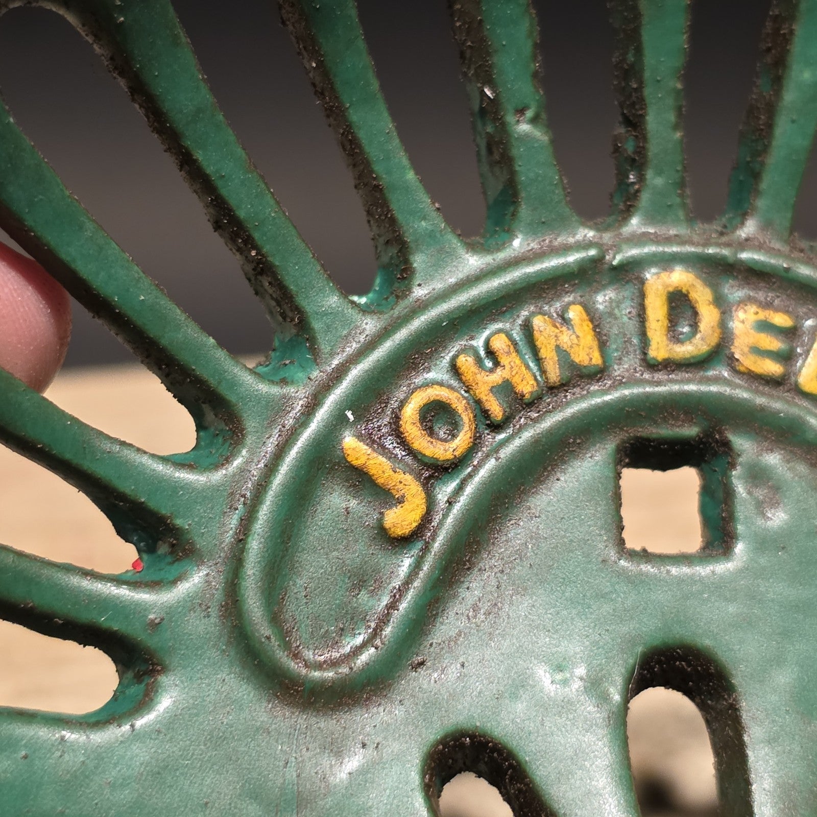 5" Antique Vintage Style Cast Iron John Deere Miniature Tractor Seat Sample