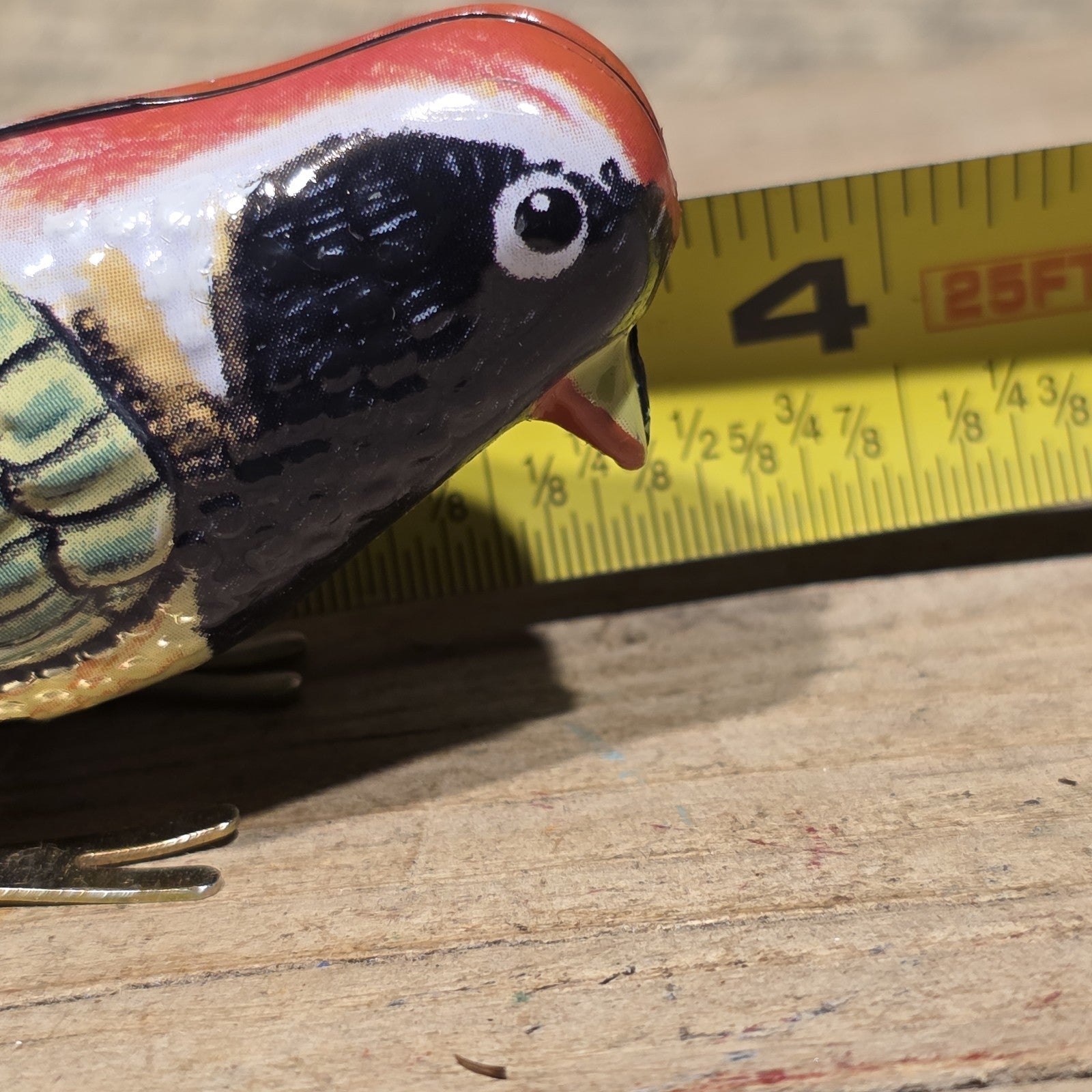 New Vintage Style Tin Litho Pecking Bird Toy Wind-Up Mechanical Songbird
