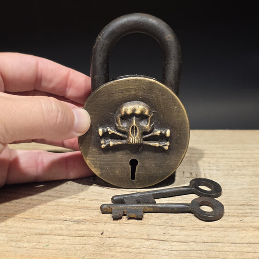 Vintage Style Wrought Iron & Brass Pirate Skull Crossbones Bridge Padlock Lock