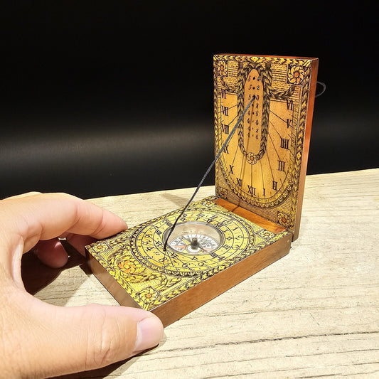Antique Style DIPTYCH POCKET SUNDIAL / COMPASS