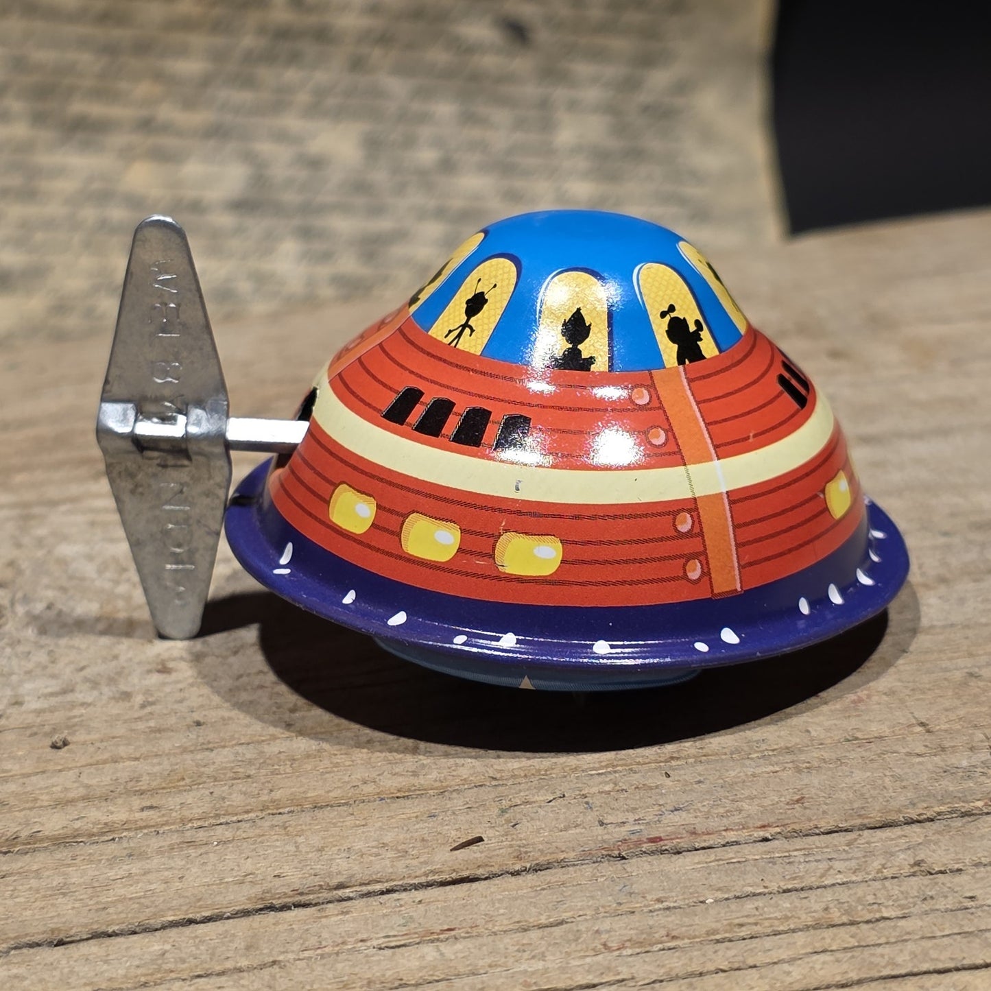 New Tin Litho Flying Saucer Toy Wind-Up UFO Spaceship Retro Space Age