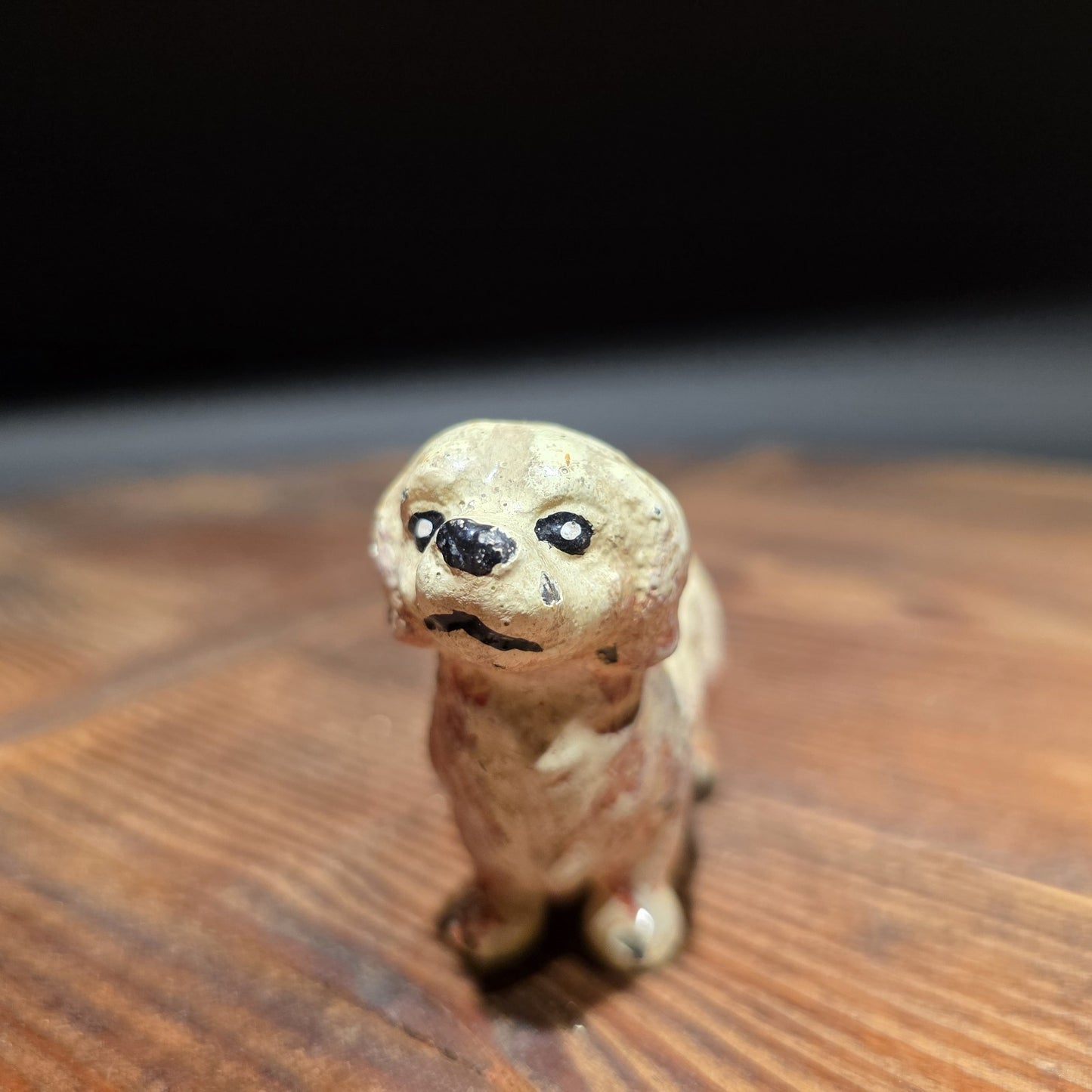 Cast Iron Golden Retriever Dog Figurine – Vintage Style Miniature Animal Figure