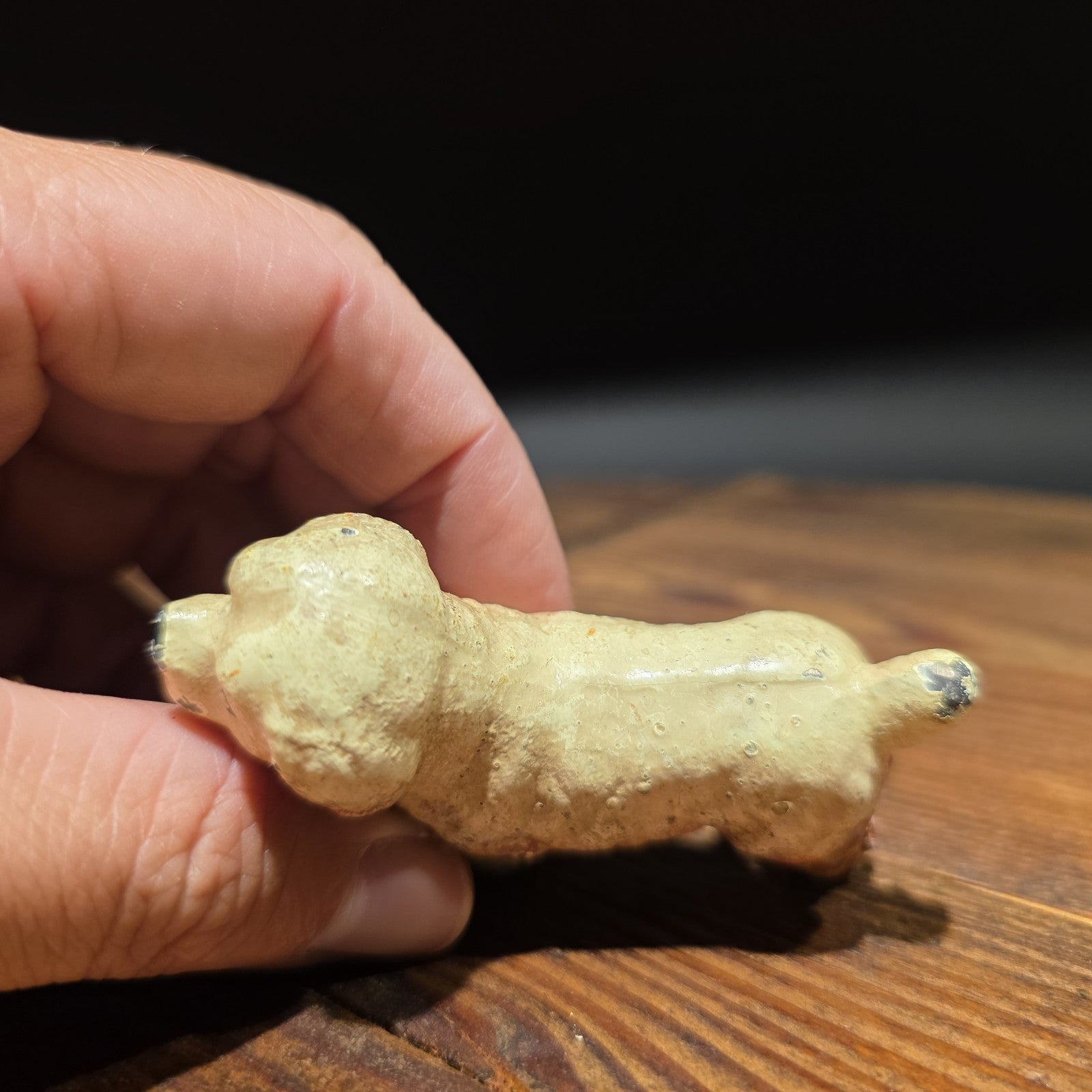 Cast Iron Golden Retriever Dog Figurine – Vintage Style Miniature Animal Figure