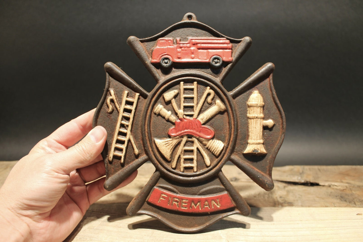 Antique Vintage Style Cast Iron Fire Fighter Plaque Fire Mark Sign 