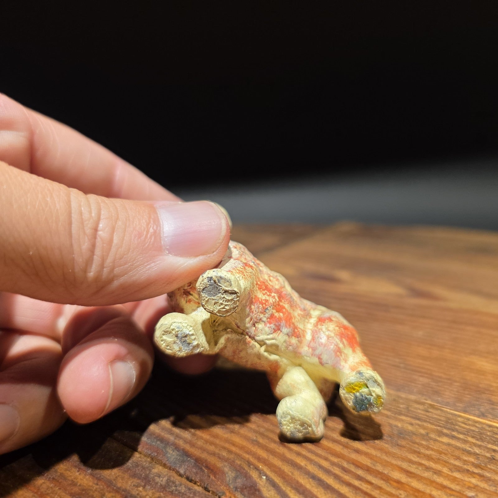 Cast Iron Golden Retriever Dog Figurine – Vintage Style Miniature Animal Figure