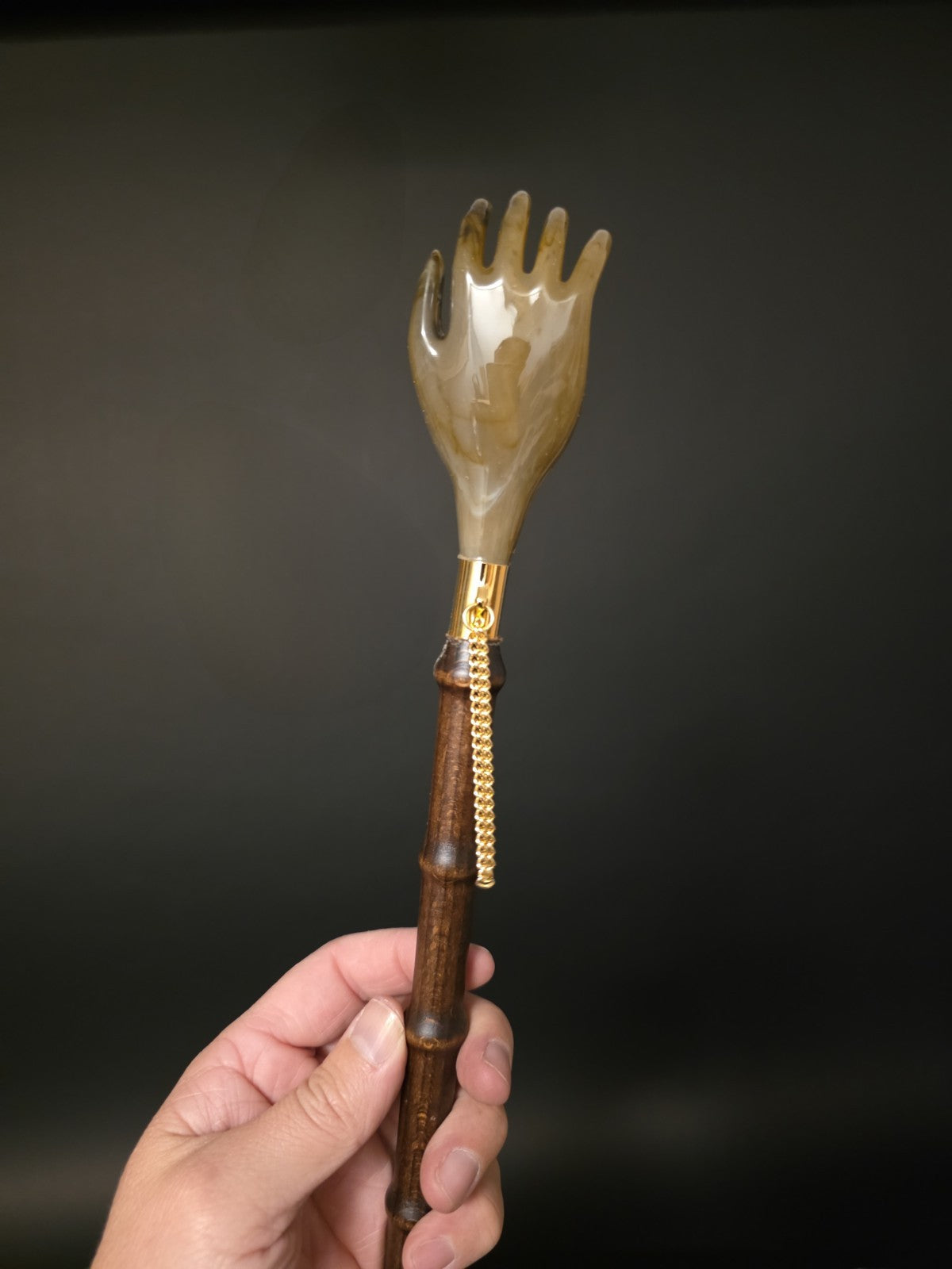 22" Vintage Style Shoehorn Hand Back Scratcher