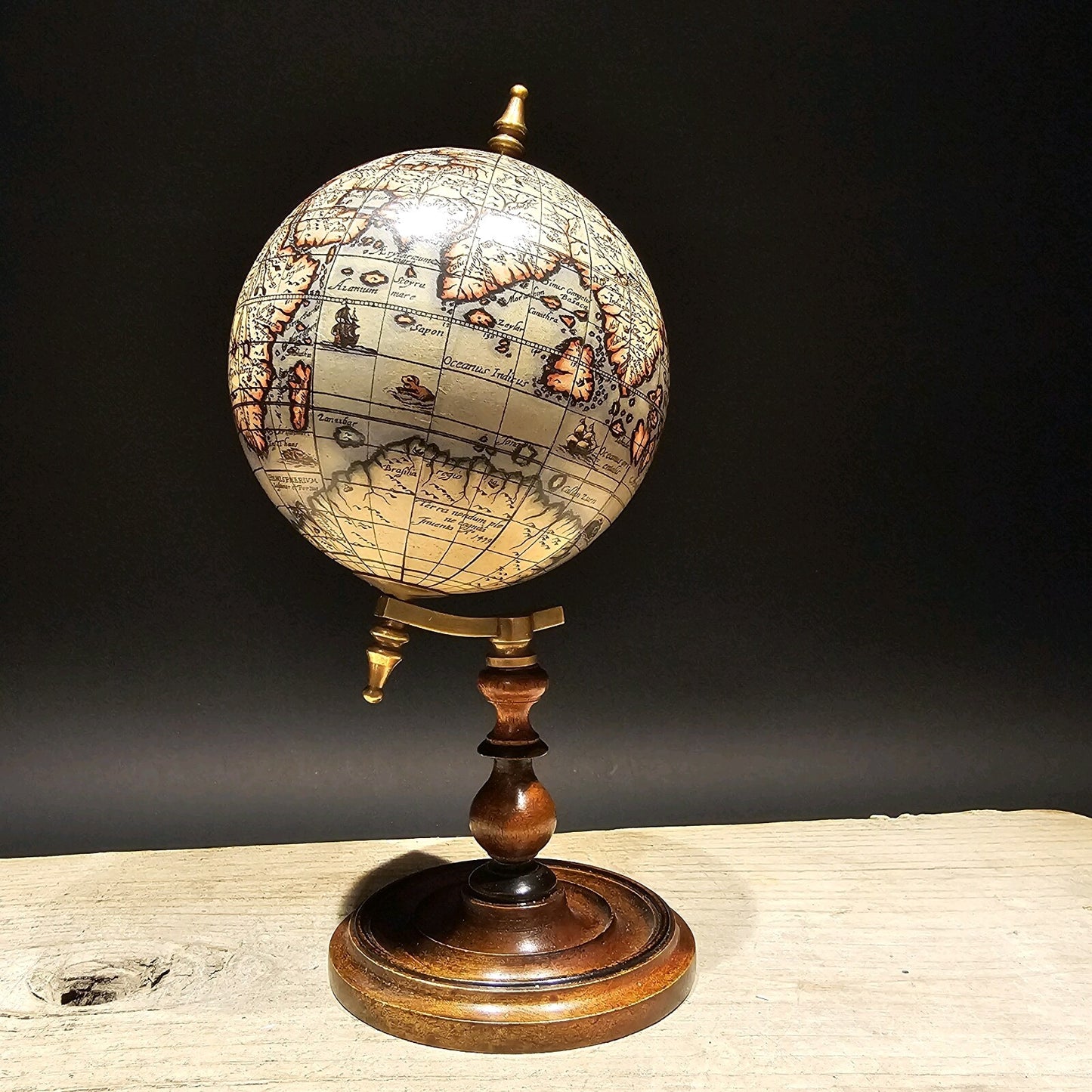 Old World Style 8" Globe w Turned Wood Stand