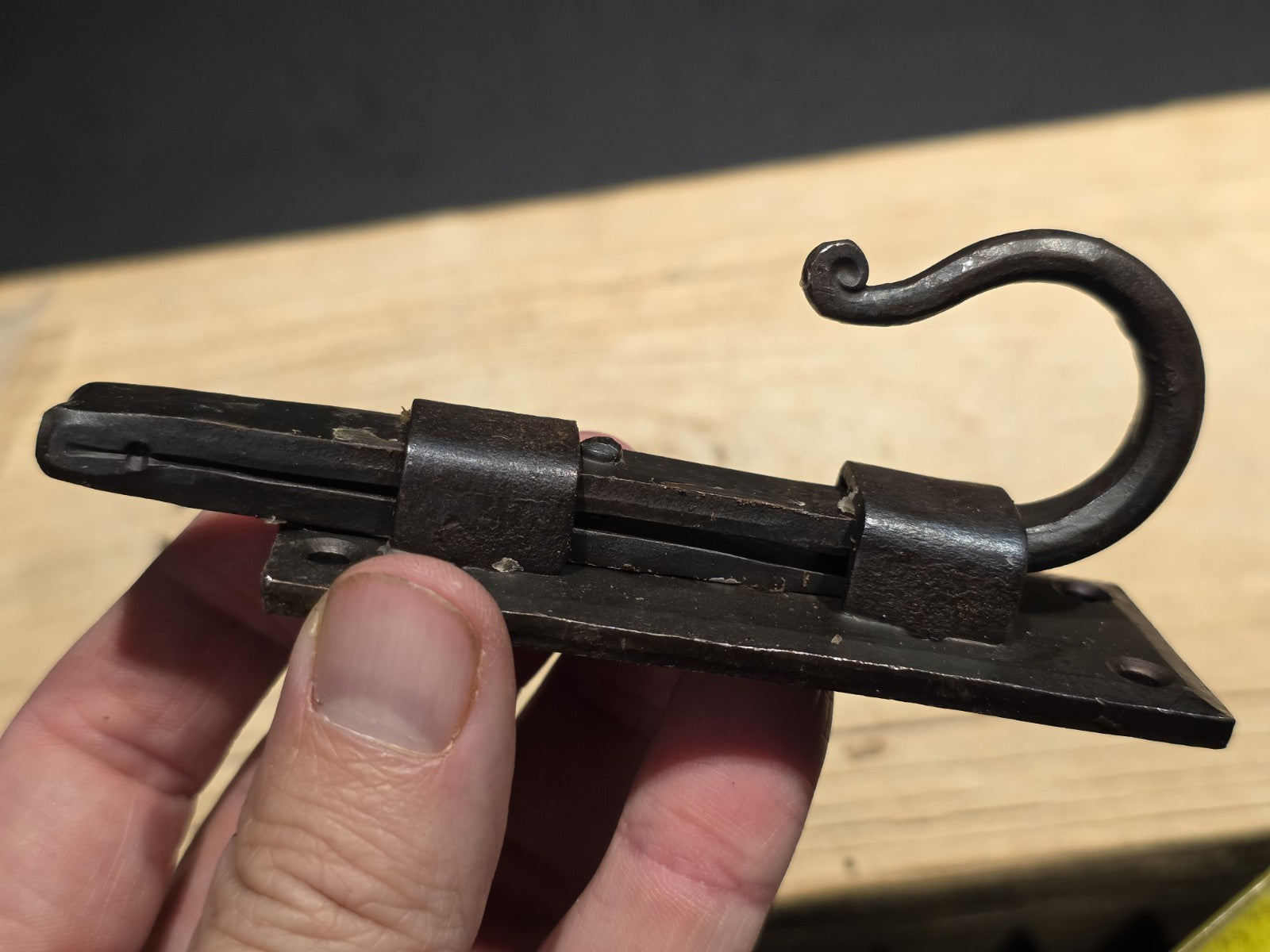 Antique Style Hand Forged Wrought Iron Slide Latch Rustic Barrel Bolt