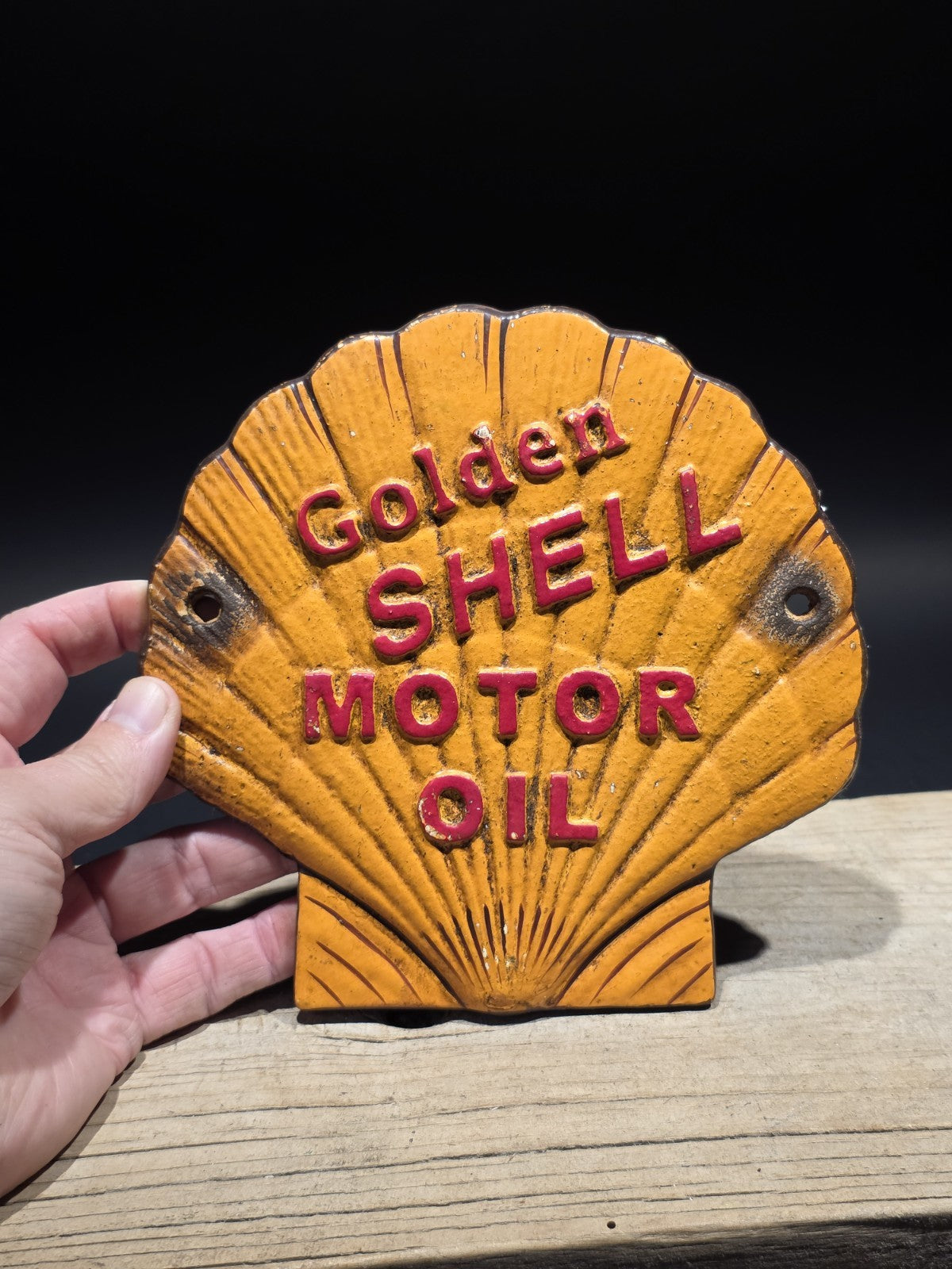 7"  Vintage Style Cast Iron Golden Shell Oil Sign Plaque