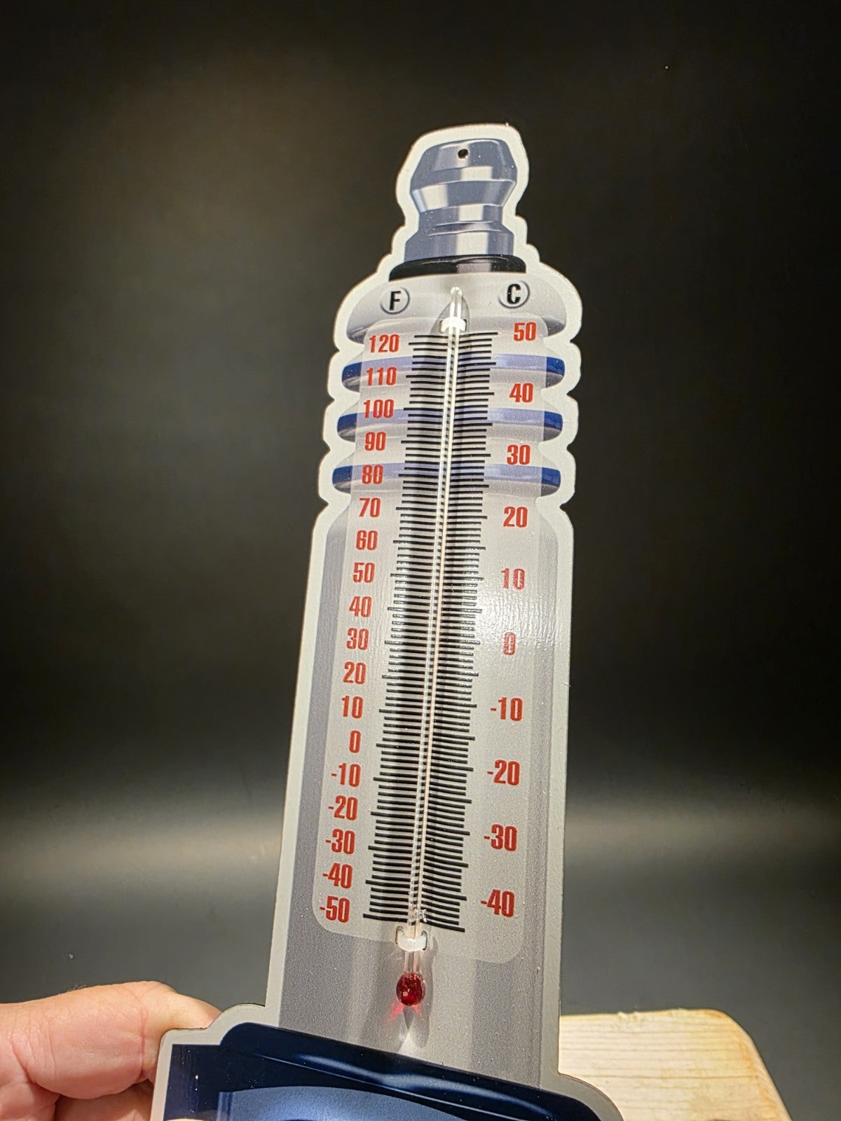17 1/2 " Metal Vintage Style Ford Thermometer Sign