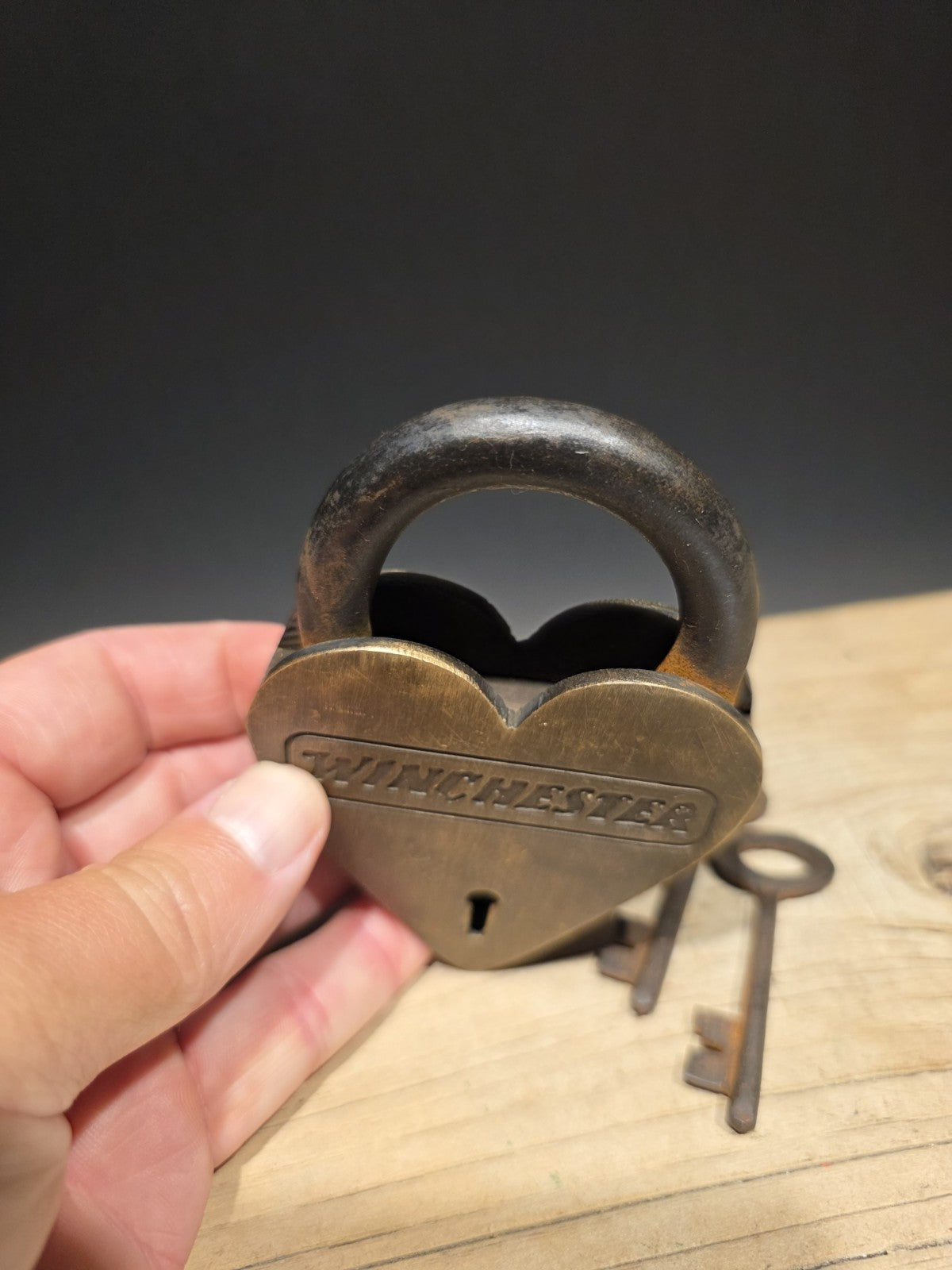 Antique Vintage Style Brass Heart Winchester Firearms Ammo Box Padlock Lock 