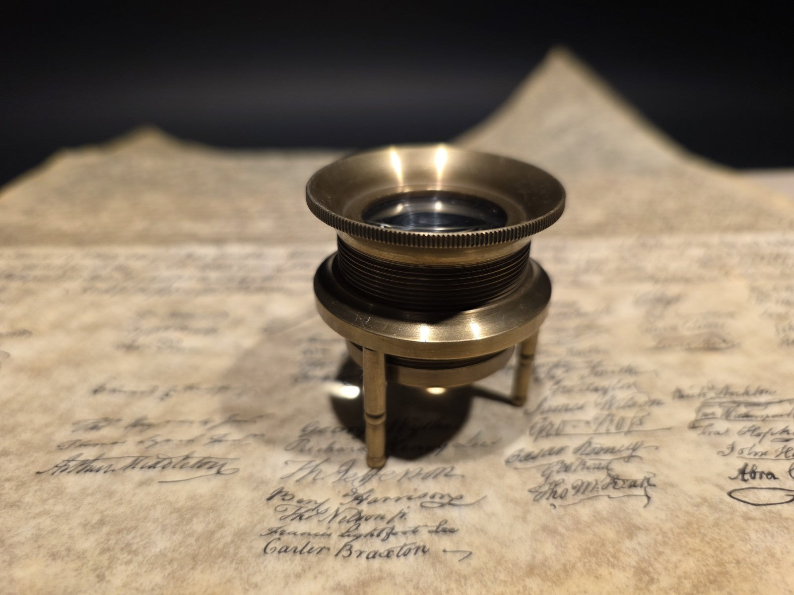 Antique Style Brass Tripod Jeweler's Loupe Standing Magnifying Glass Lens