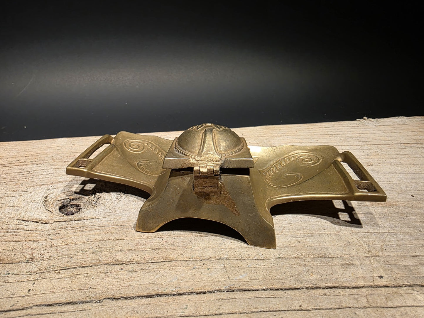 Antique Style Brass Pen Holder Inkwell Desk Stand