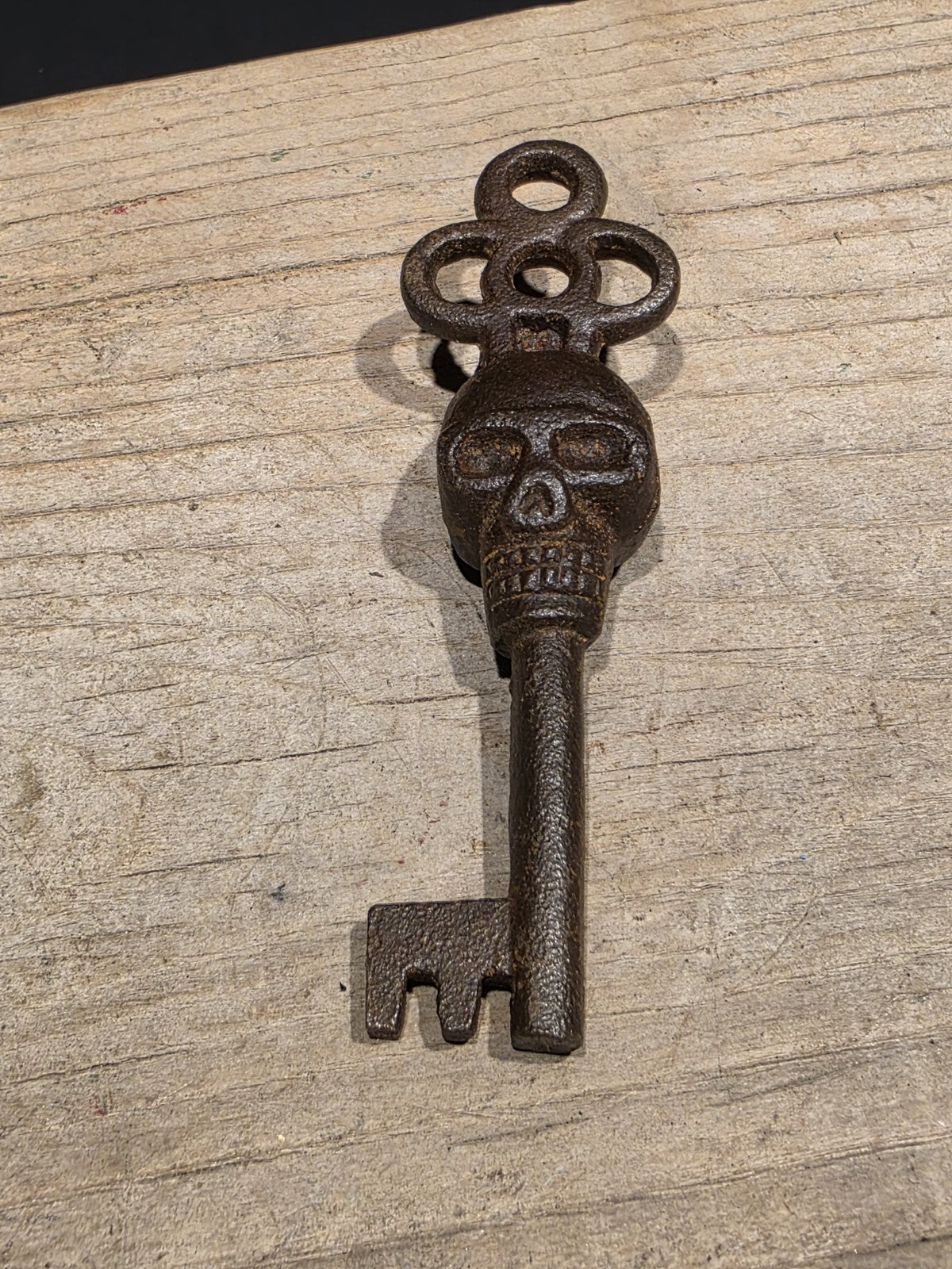 3 1/2" Antique Style Cast Iron Large Skeleton Church Key