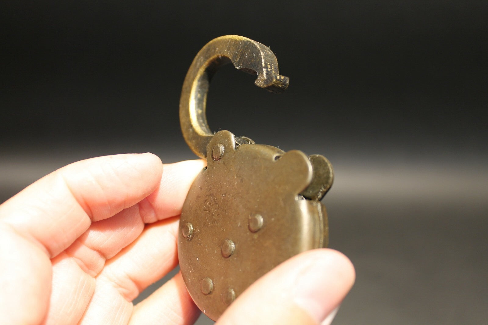 Antique Vintage Style Cast Iron Winchester Firearms Ammo Box Padlock Lock & Key 