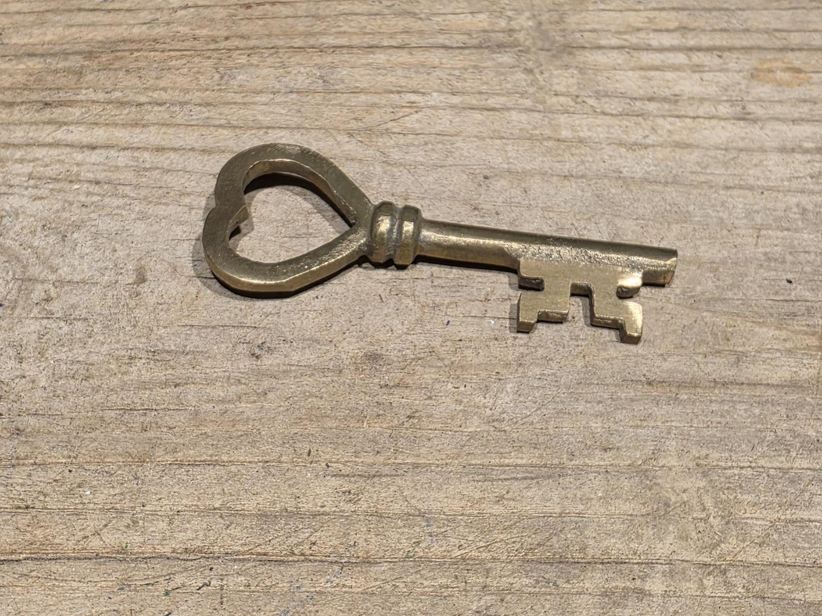 3" Antique Style Brass Skeleton Key