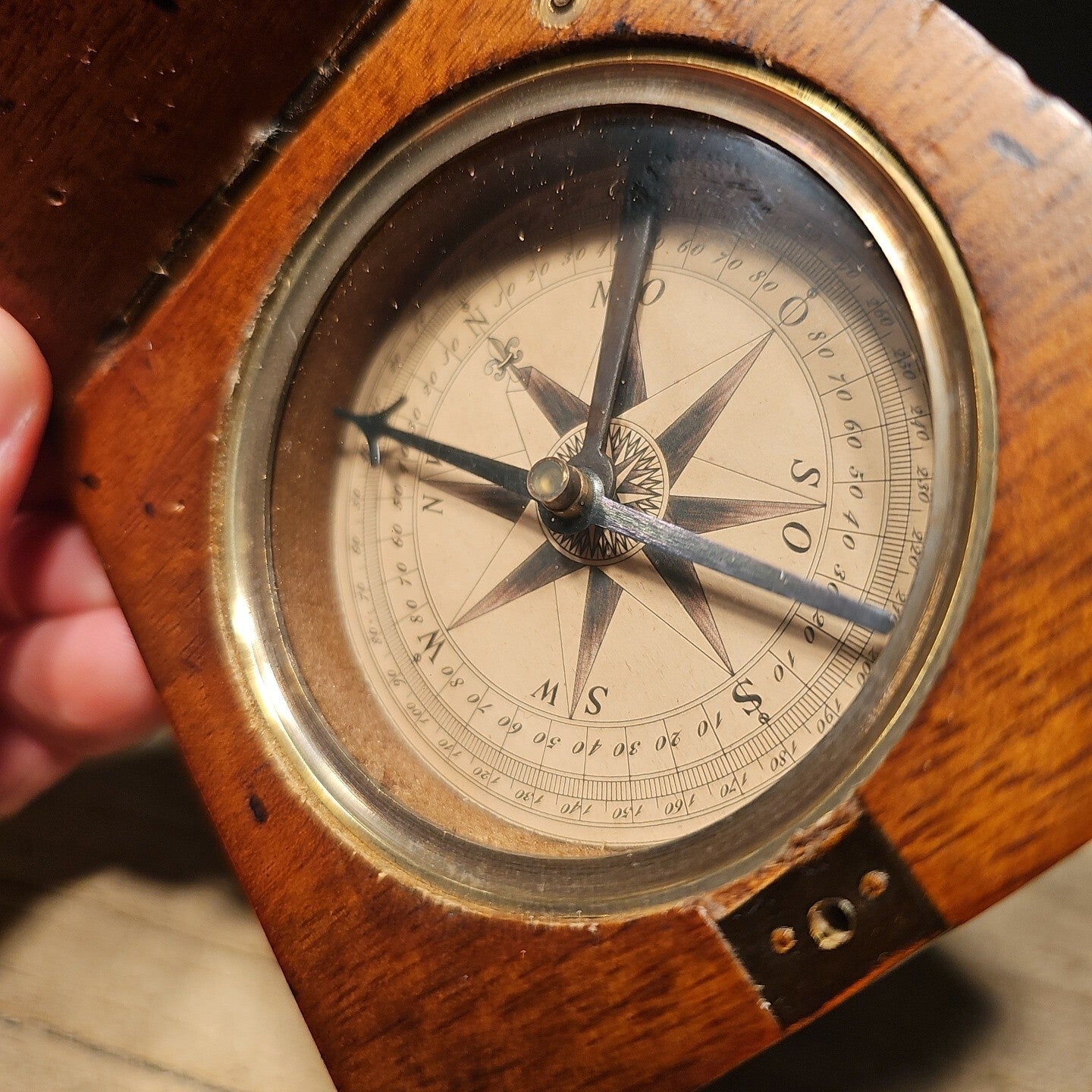 Antique Style Wood Brass Compass Box