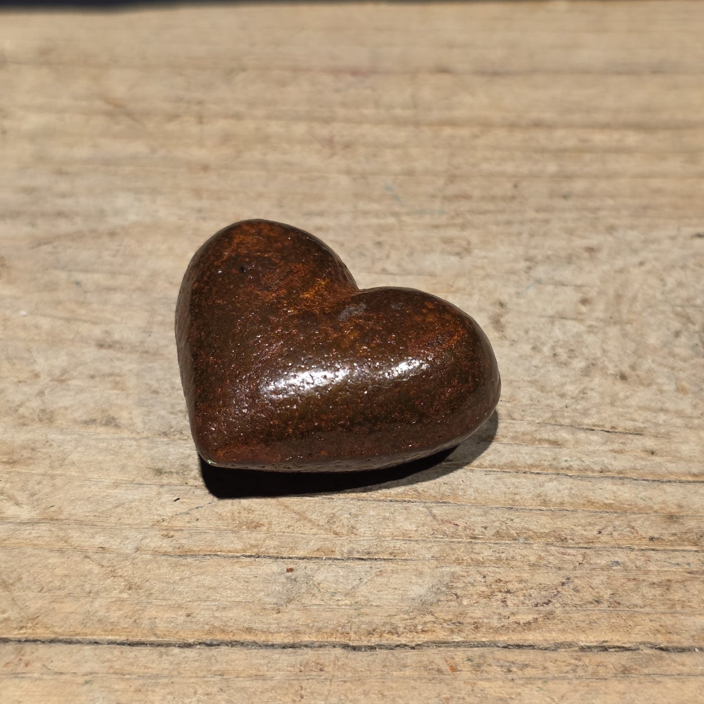 Cast Iron Heart Paperweight – Primitive Folk Art Love Token Decor