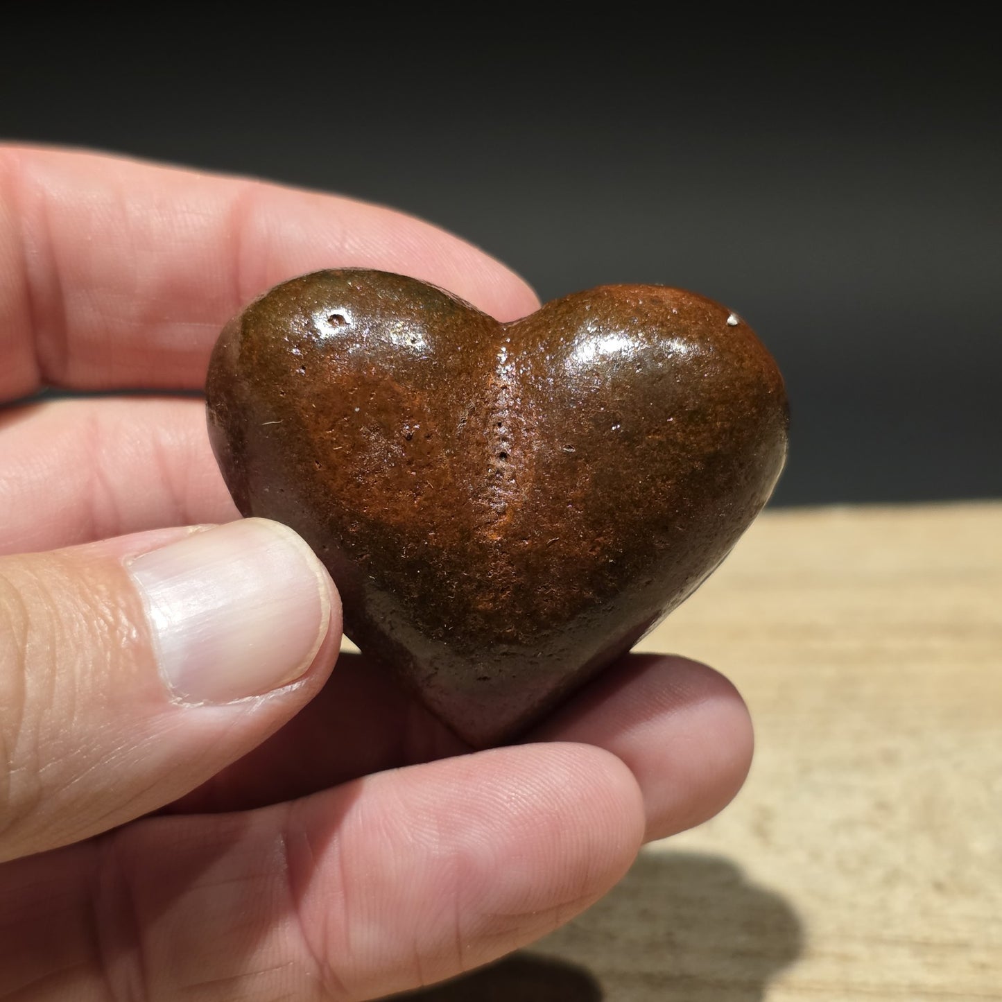 Cast Iron Heart Paperweight – Primitive Folk Art Love Token Decor