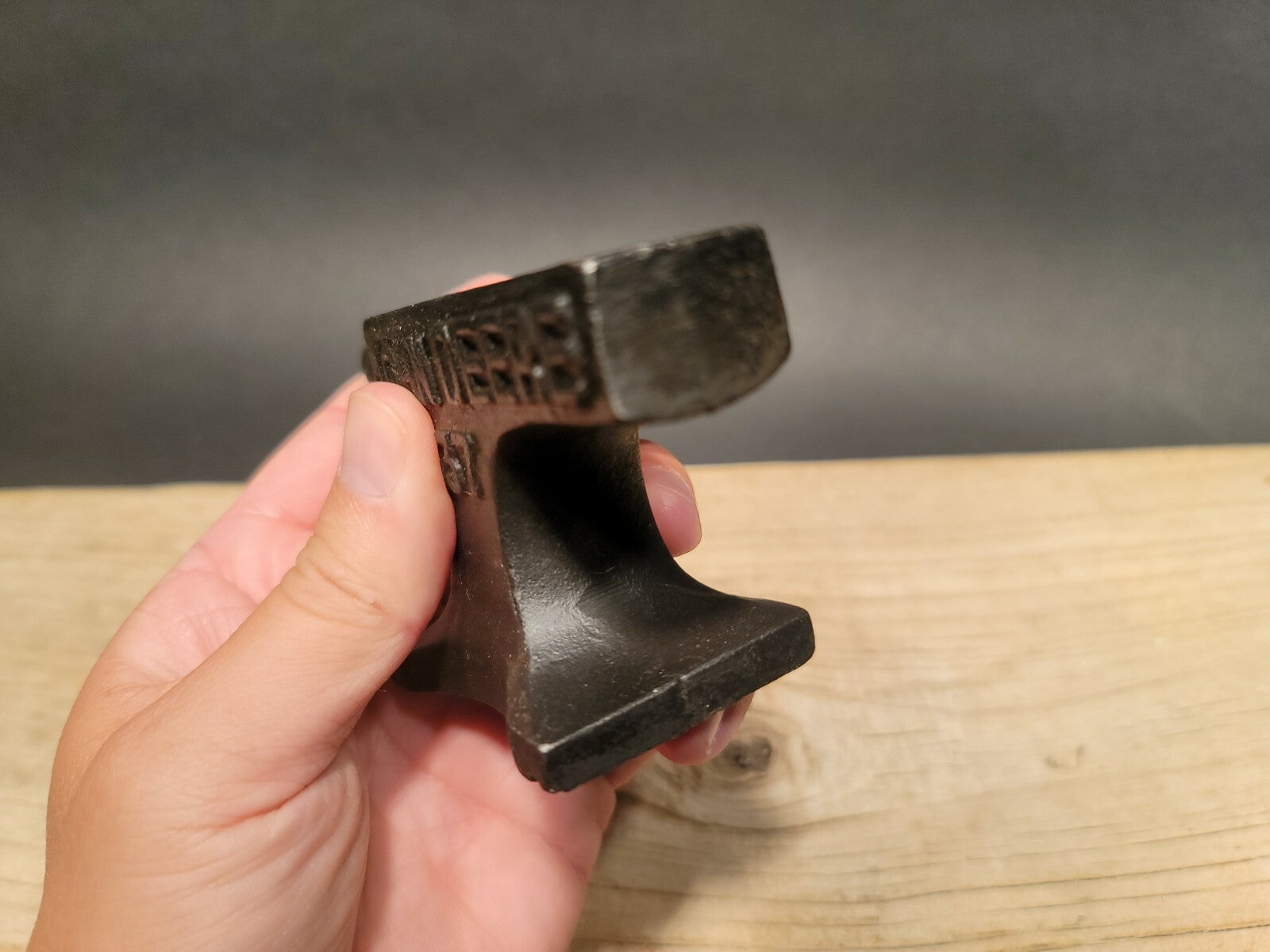 Vintage Antique Style Cast Iron "John Deere"  Miniature Anvil