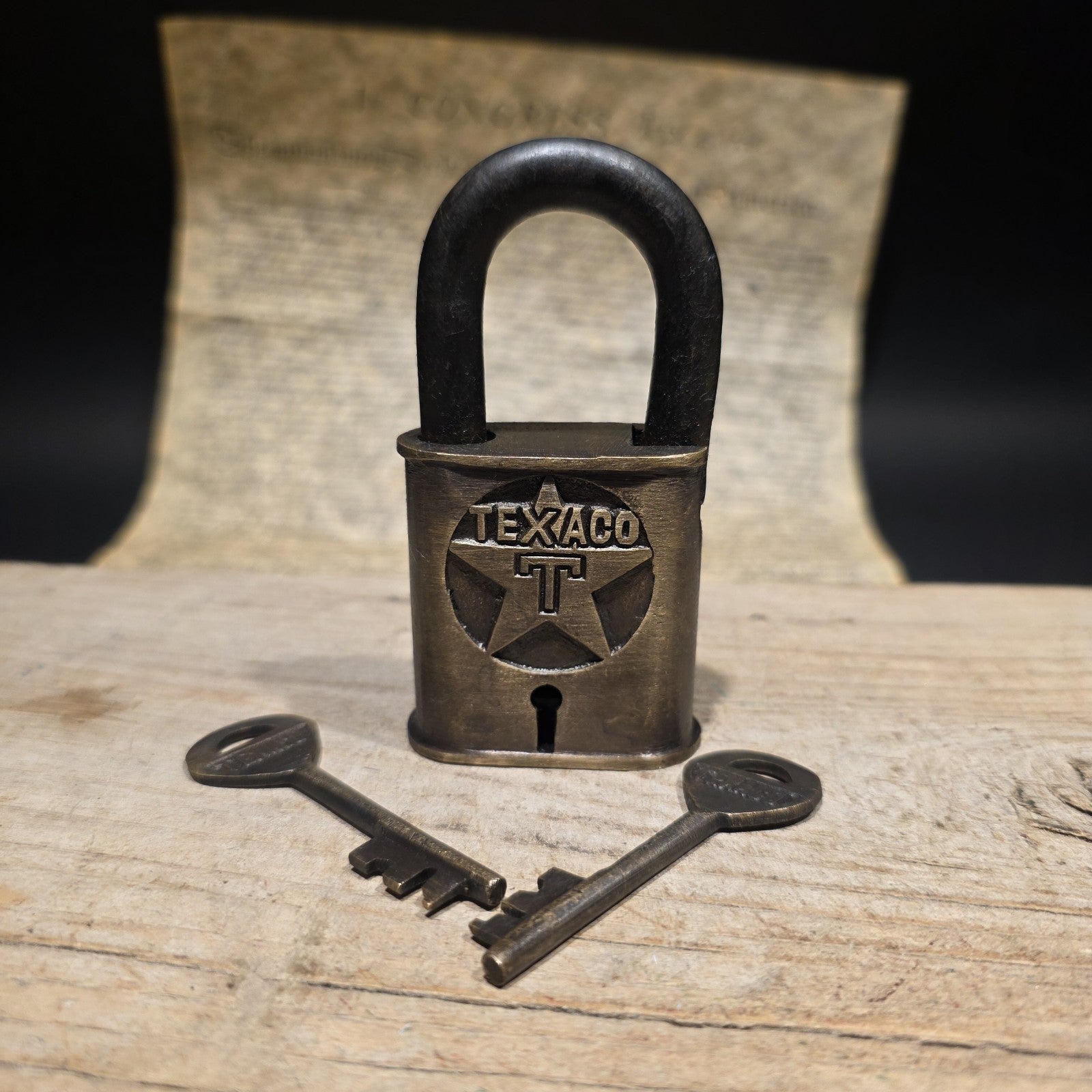 4" Antique Style Brass & Iron Texaco Padlock with Keys Oil Company Lock