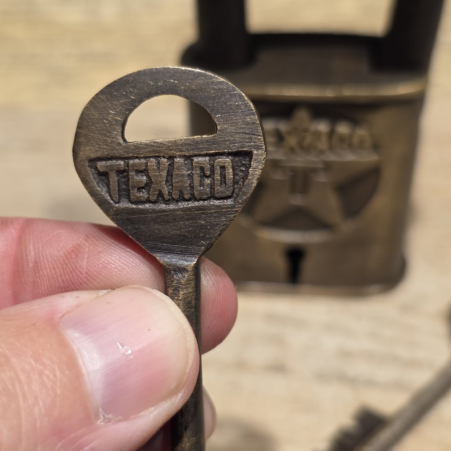4" Antique Style Brass & Iron Texaco Padlock with Keys Oil Company Lock