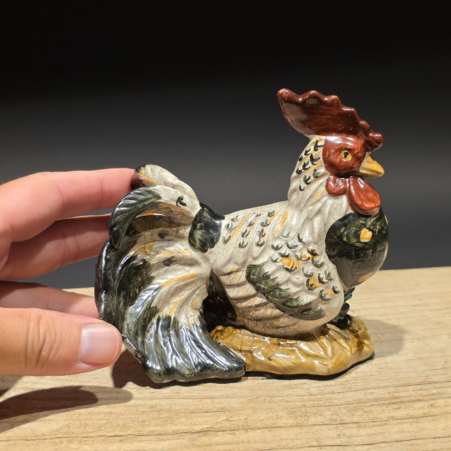 Ceramic Rooster Figurine – Majolica Style Farmhouse Chicken Decor