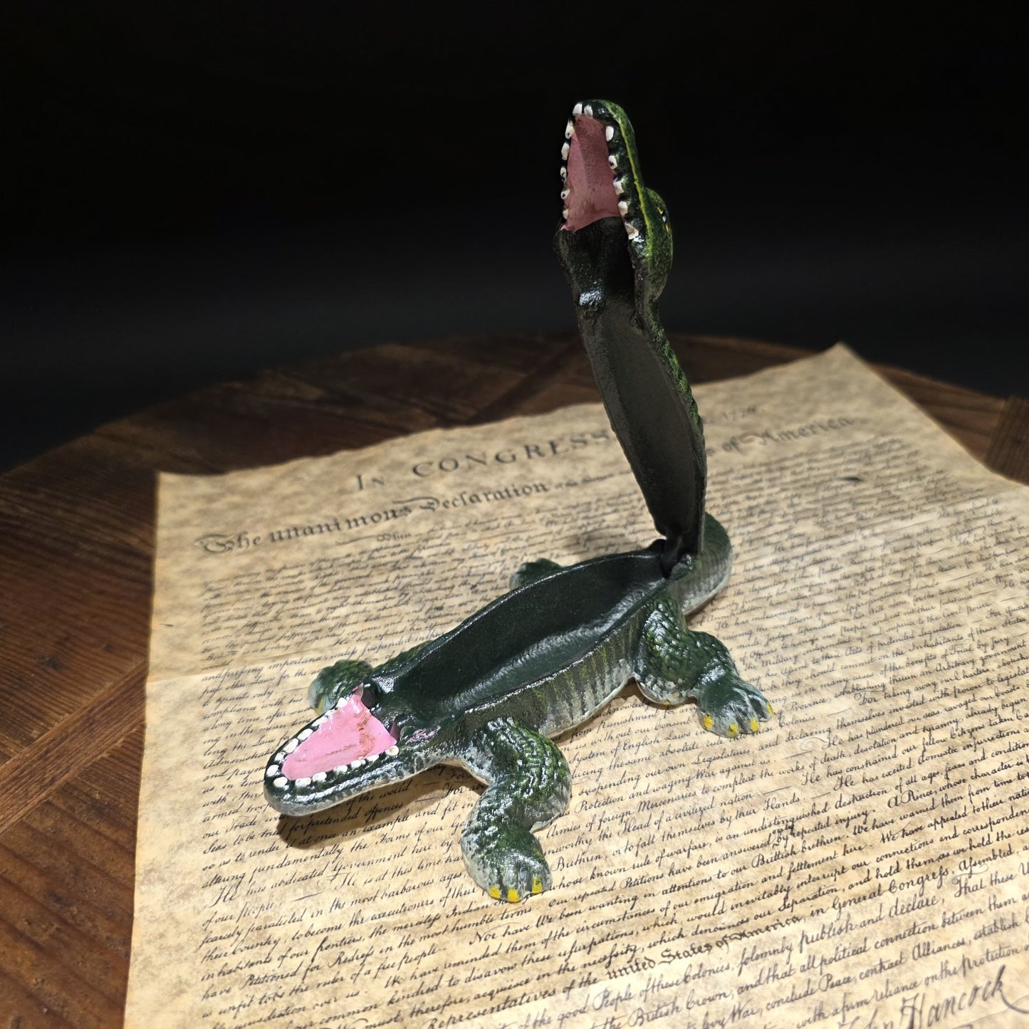 Cast Iron Alligator Box – Vintage Style Crocodile Trinket Dish Figure