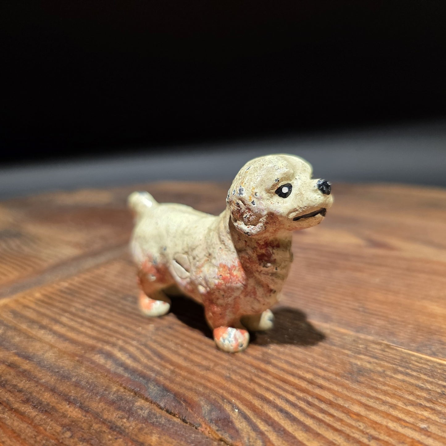 Cast Iron Golden Retriever Dog Figurine – Vintage Style Miniature Animal Figure
