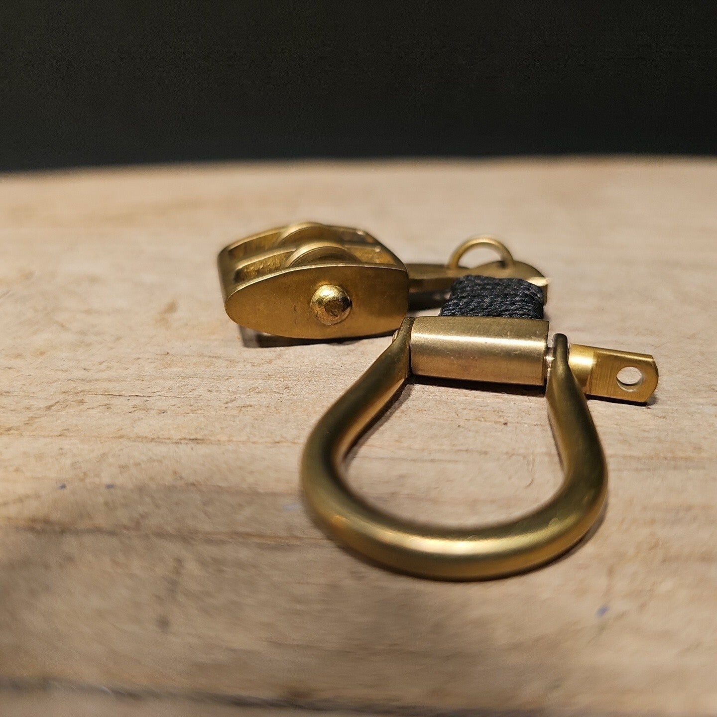 Antique Vintage Style Brass Pulley Key chain