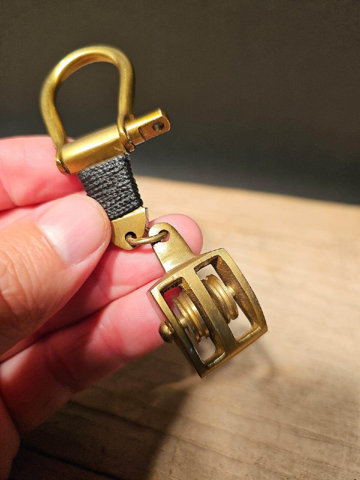 Antique Vintage Style Brass Pulley Key chain