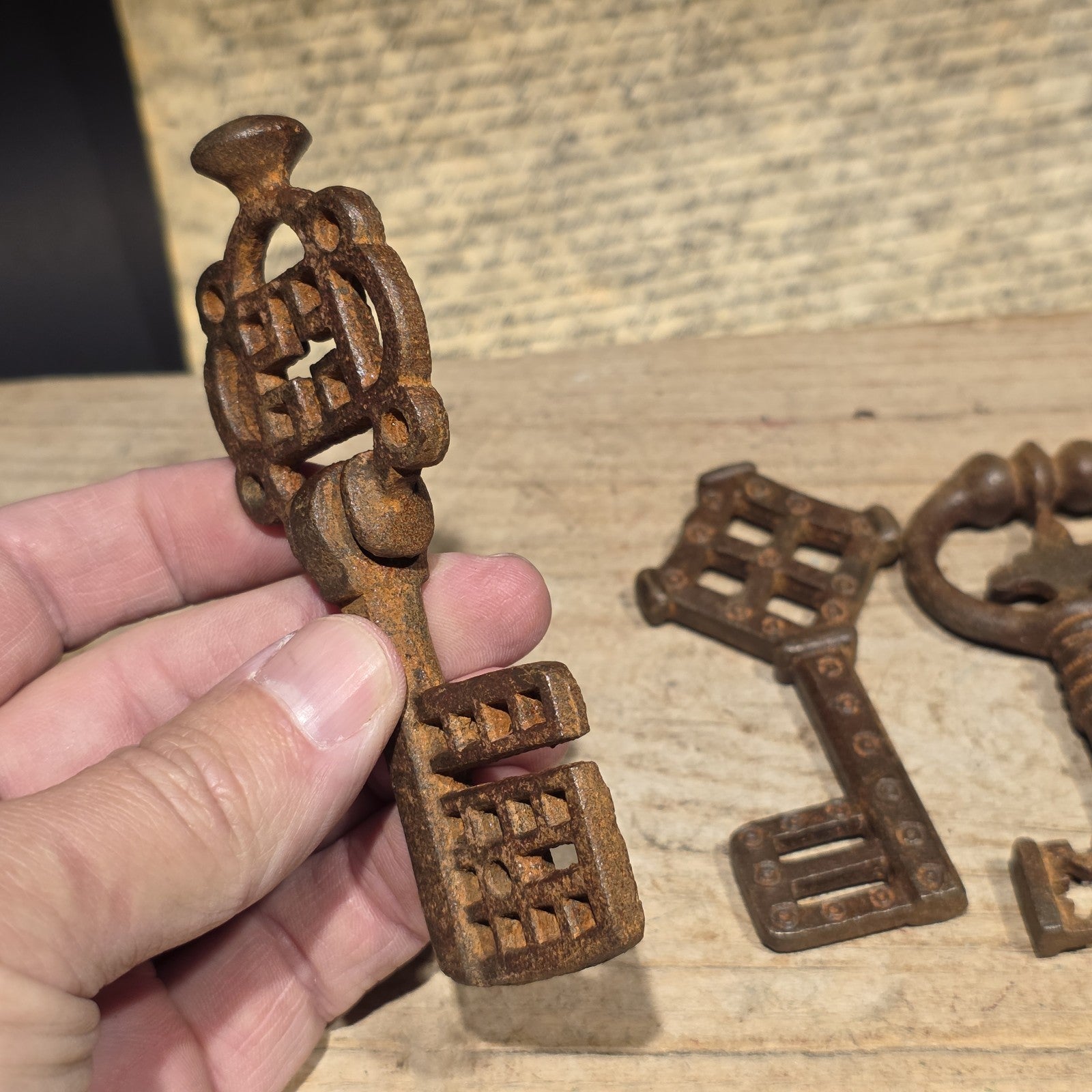 Antique Style Large Iron Skeleton Key Collection Set of 5