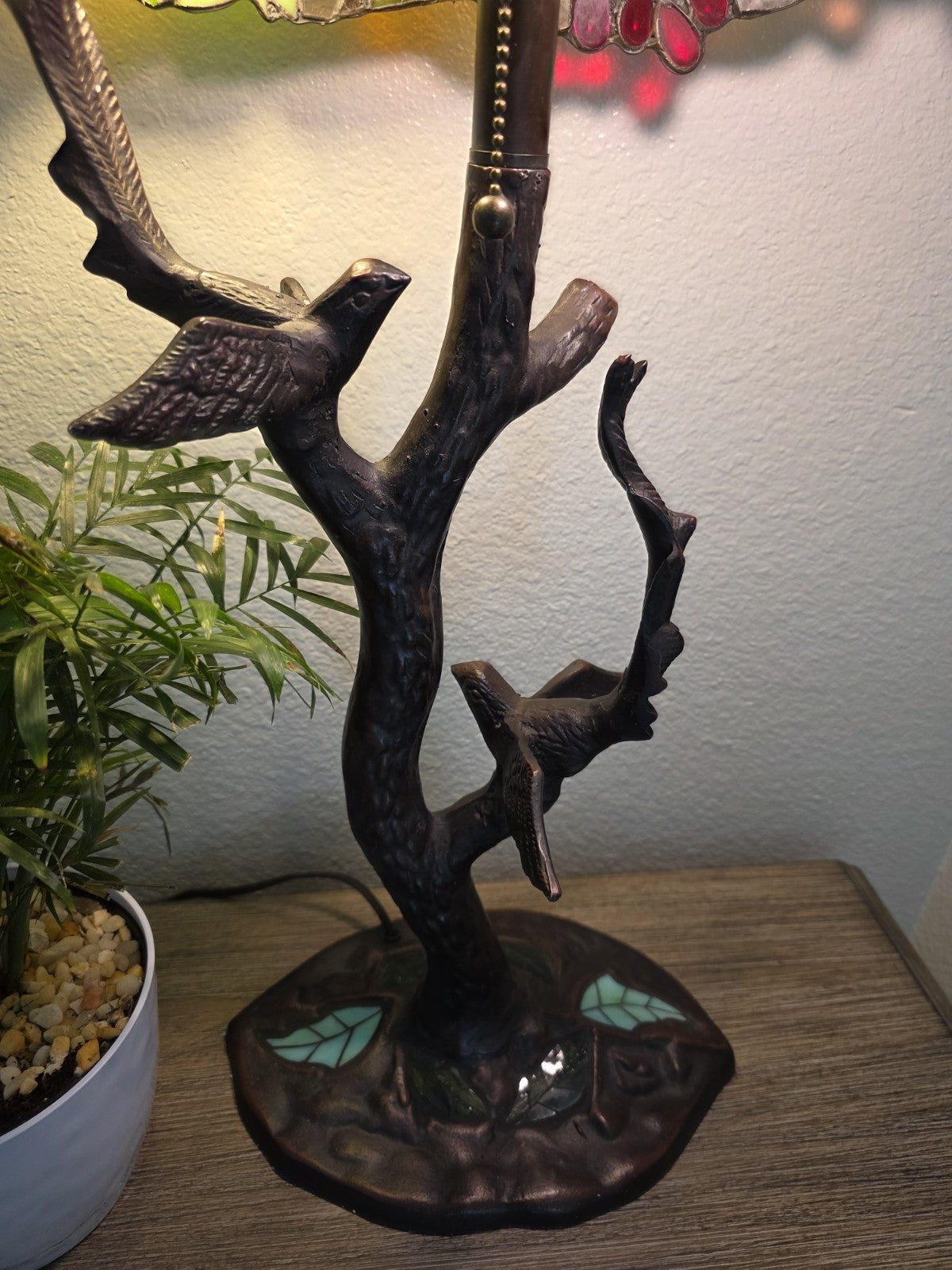 32.5" Antique Vintage Style Stained Glass Oval Fruit Grapes Table Lamp