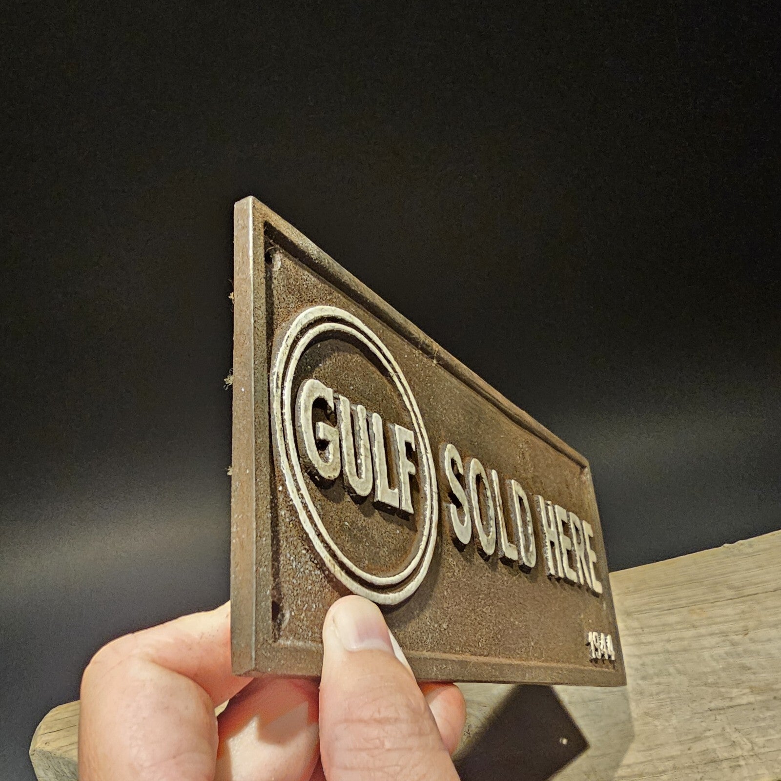 Antique Vintage Style Cast Iron Gulf Gas Oil Sign Plaque