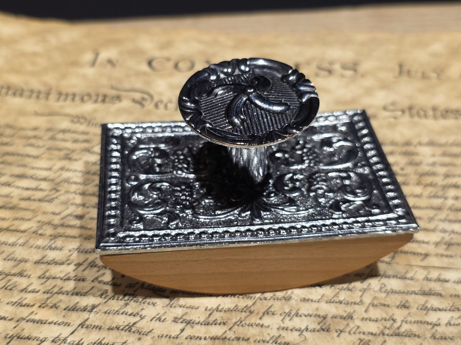 4" Antique Style Silver Metal & Wood Ink Blotter