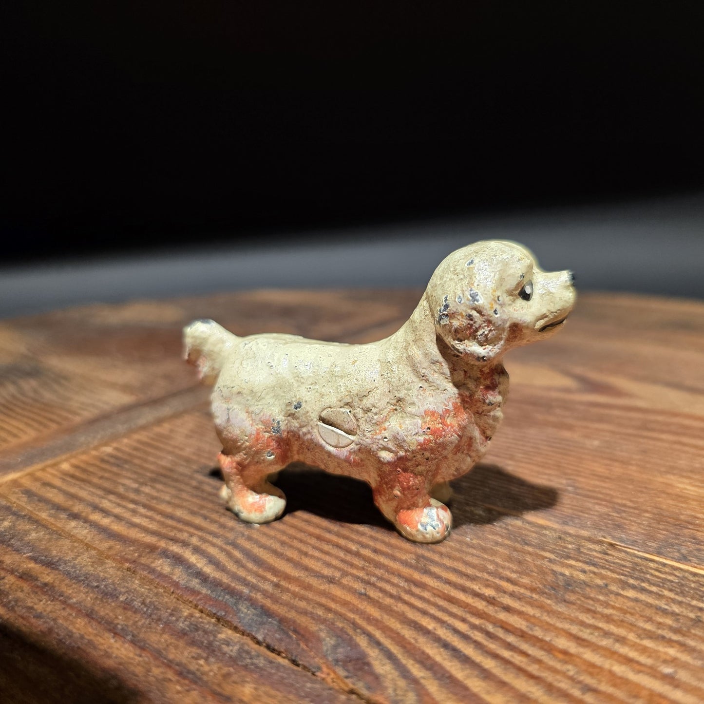 Cast Iron Golden Retriever Dog Figurine – Vintage Style Miniature Animal Figure