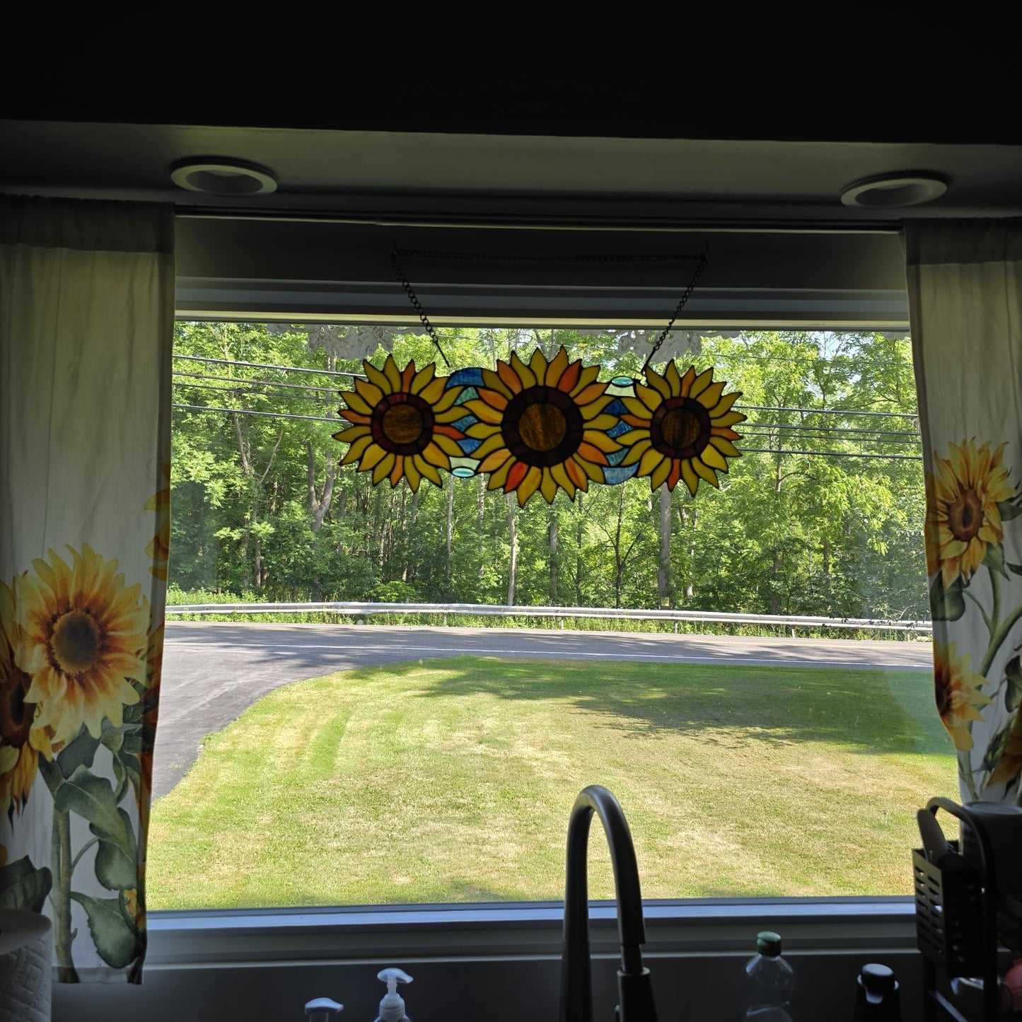 22" Stained Glass Sunflower Window Panel – 3 Flower Suncatcher