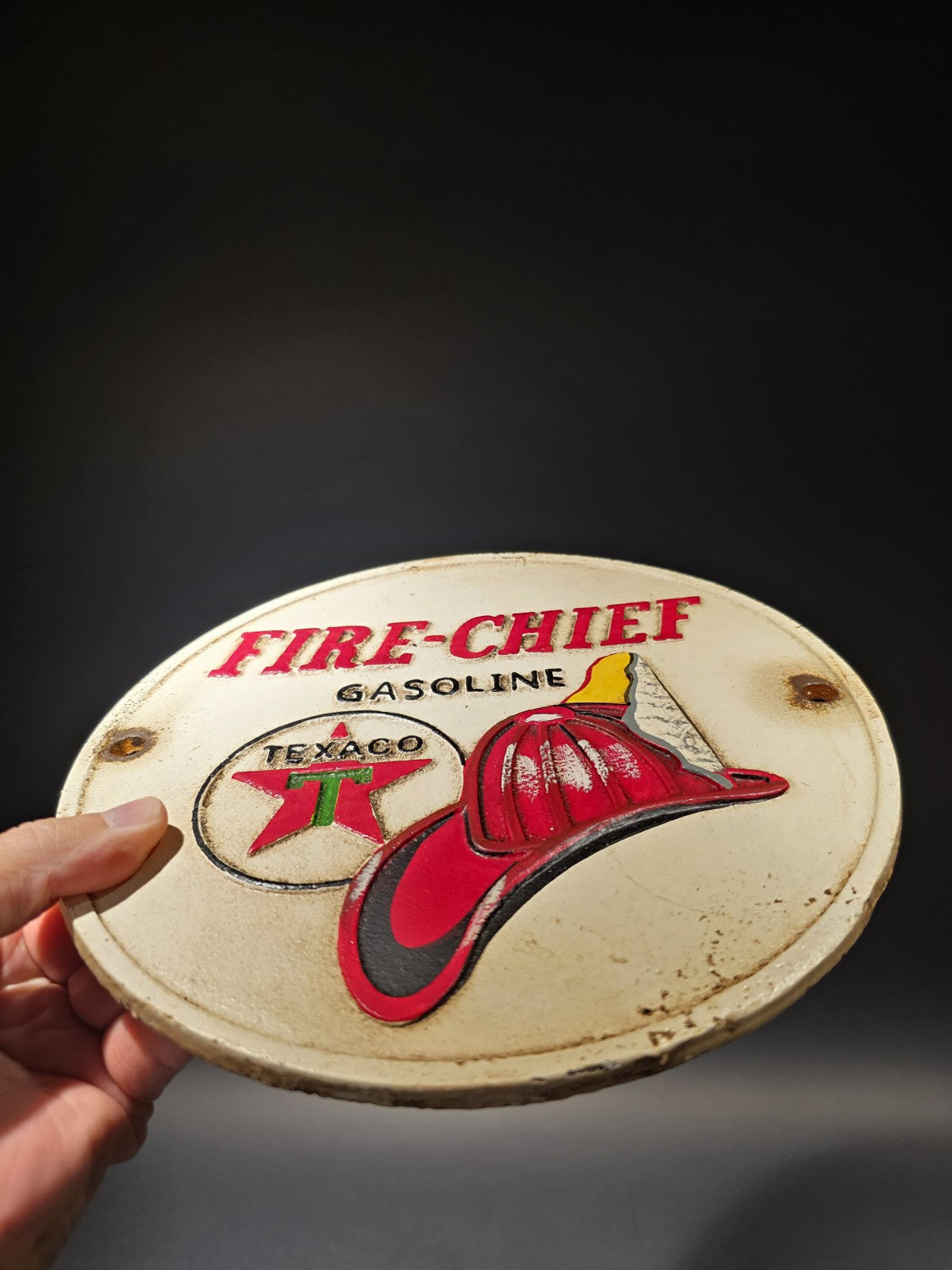 Antique Vintage Style Cast Iron Round Texaco Fire Chief Gas Oil Sign Plaque