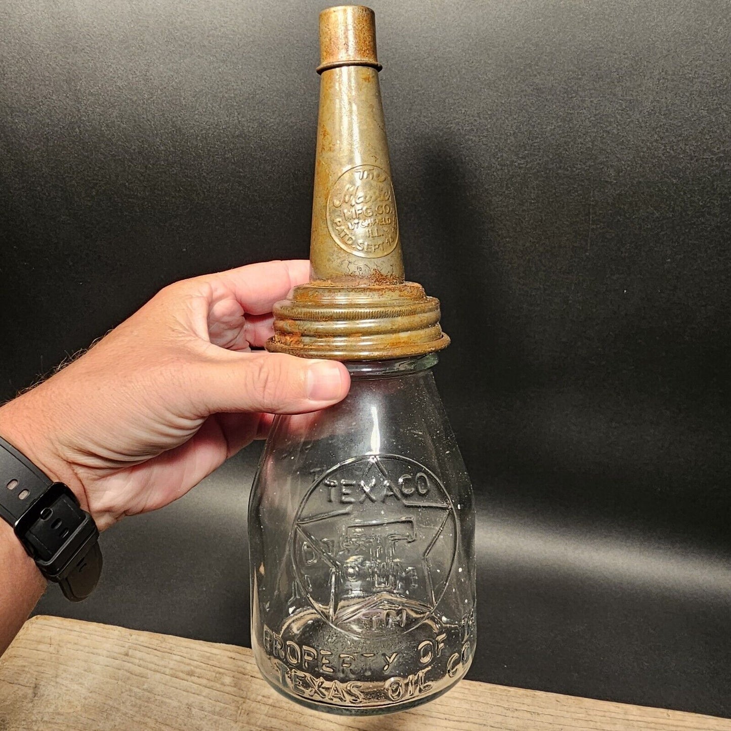 Vintage Style Texaco Glass Oil Bottle w Spout