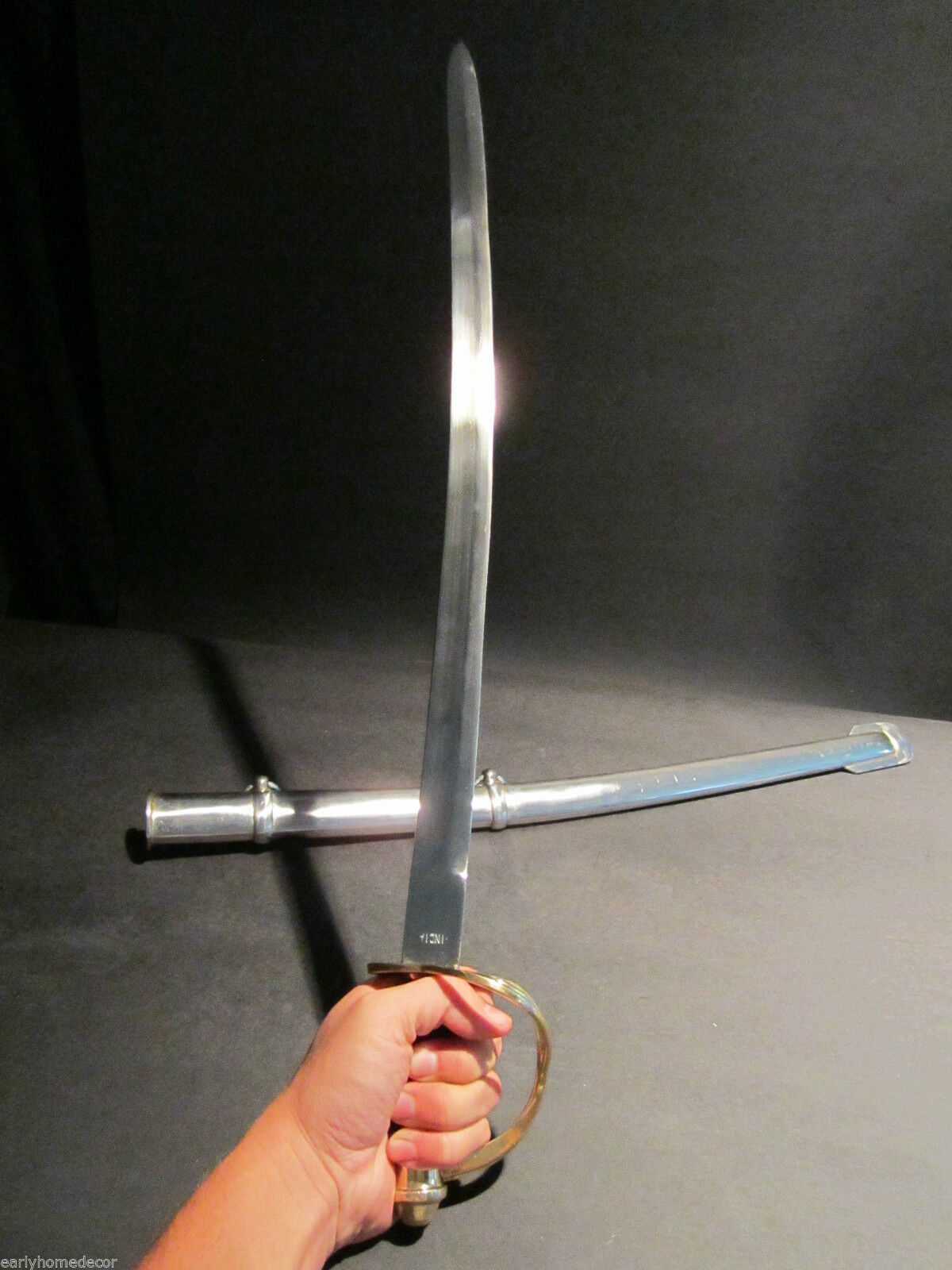 26" Antique Style Small 1860 Light Cavalry Saber Carbon Steel Sword - Early Home Decor
