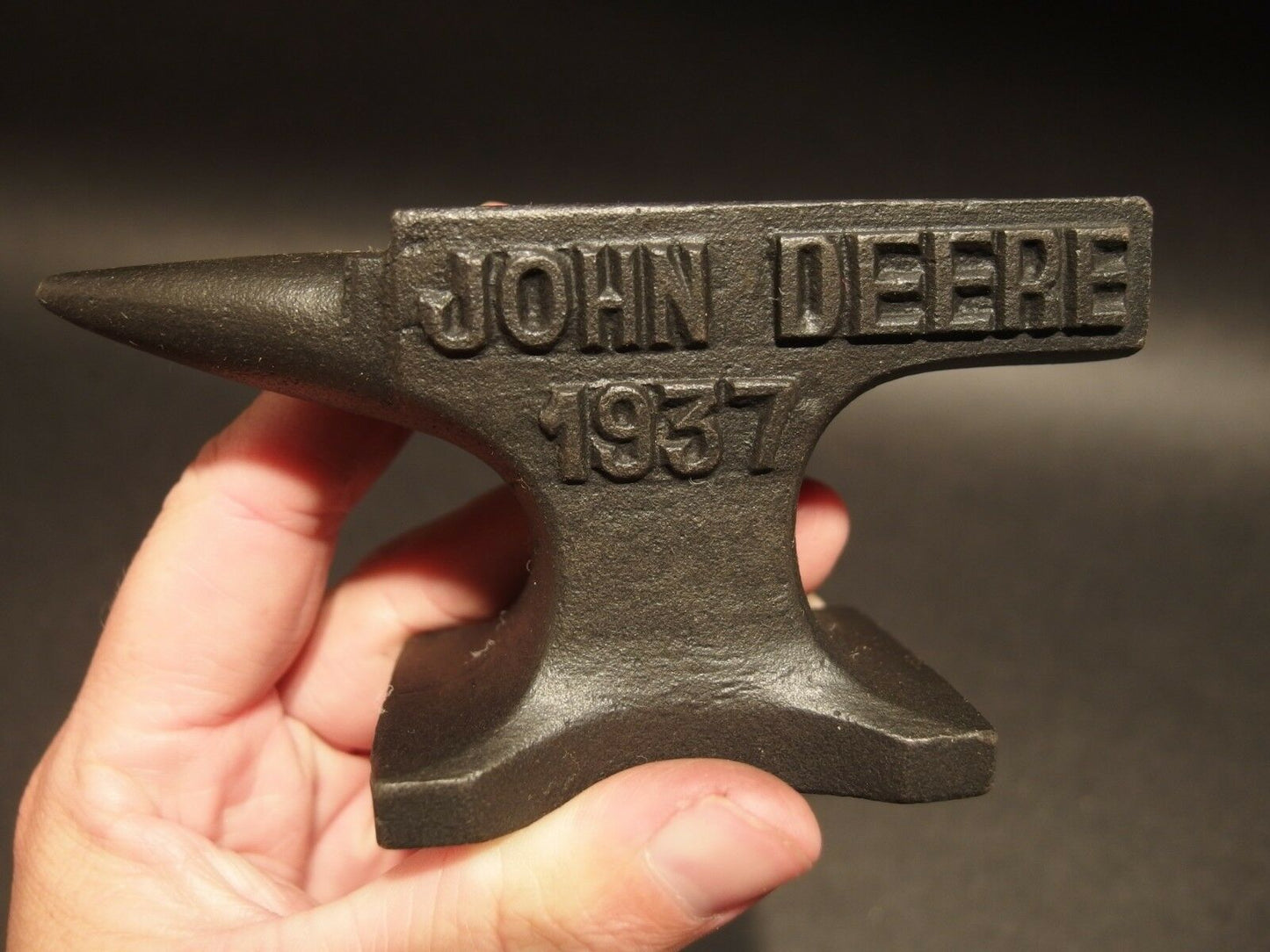 Cast Iron john Deere Miniature Anvil Auction