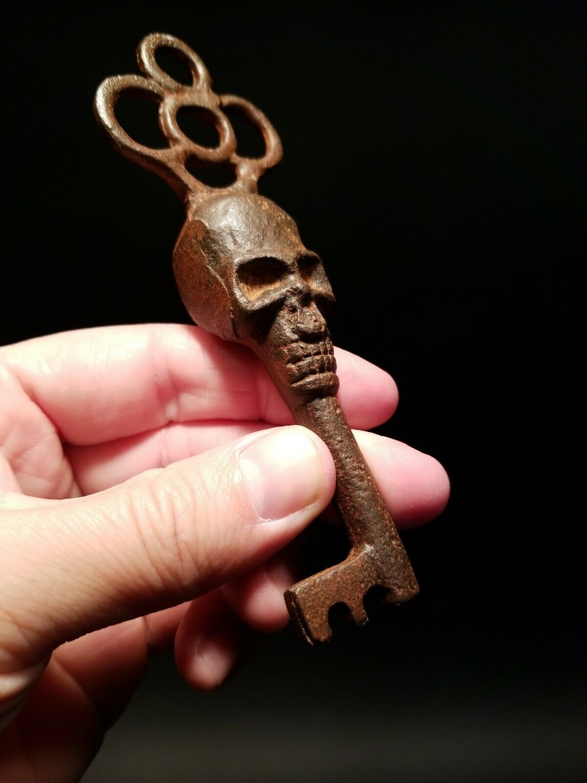 Antique Vintage Style Cast Iron Skull Skeleton Key - Early Home Decor
